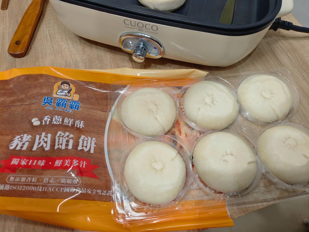 【宅配美食推薦】吳霸霸、酥脆亞麻小米蔥油餅、隨時爆漿肉汁、純牛肉餡餅、蔥肉餡餅必吃起來! - 第13張圖