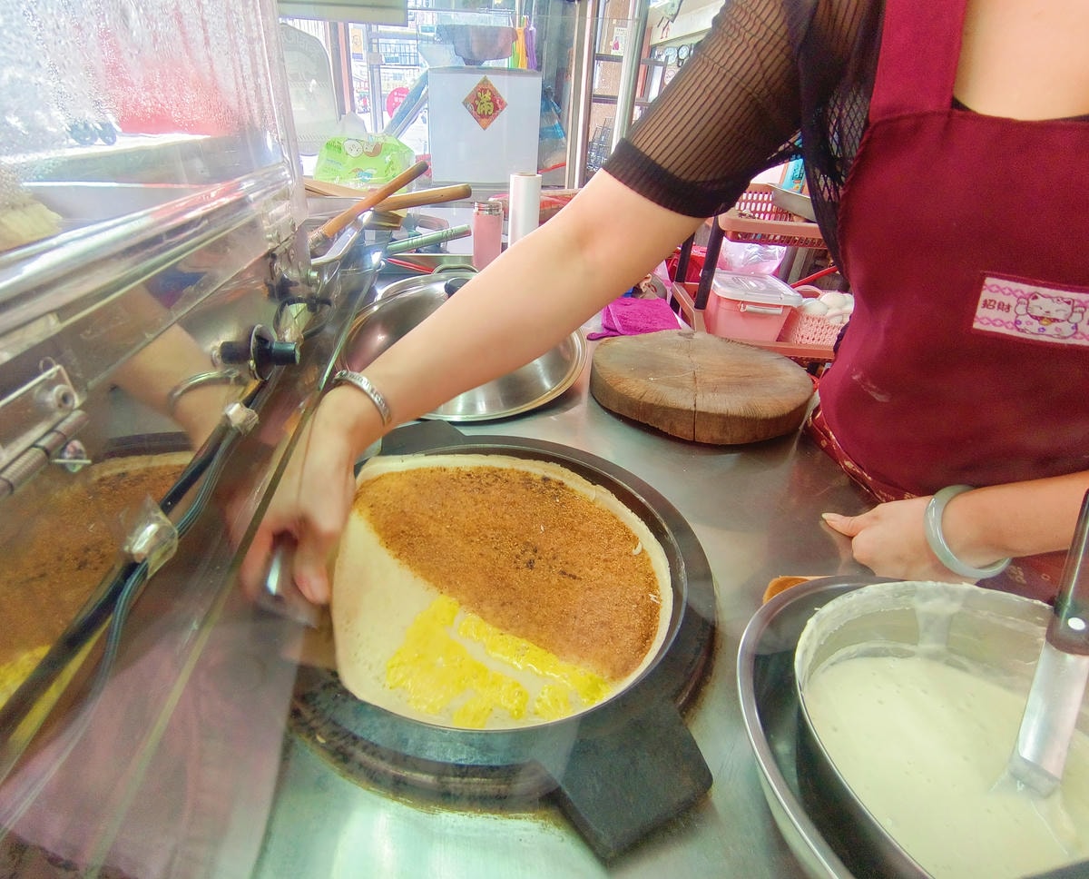 江子翠必吃|古早味麵煎餅、台式小點心、厚切軟式比利時鬆餅!花生、黑糖超好吃! - 第3張圖