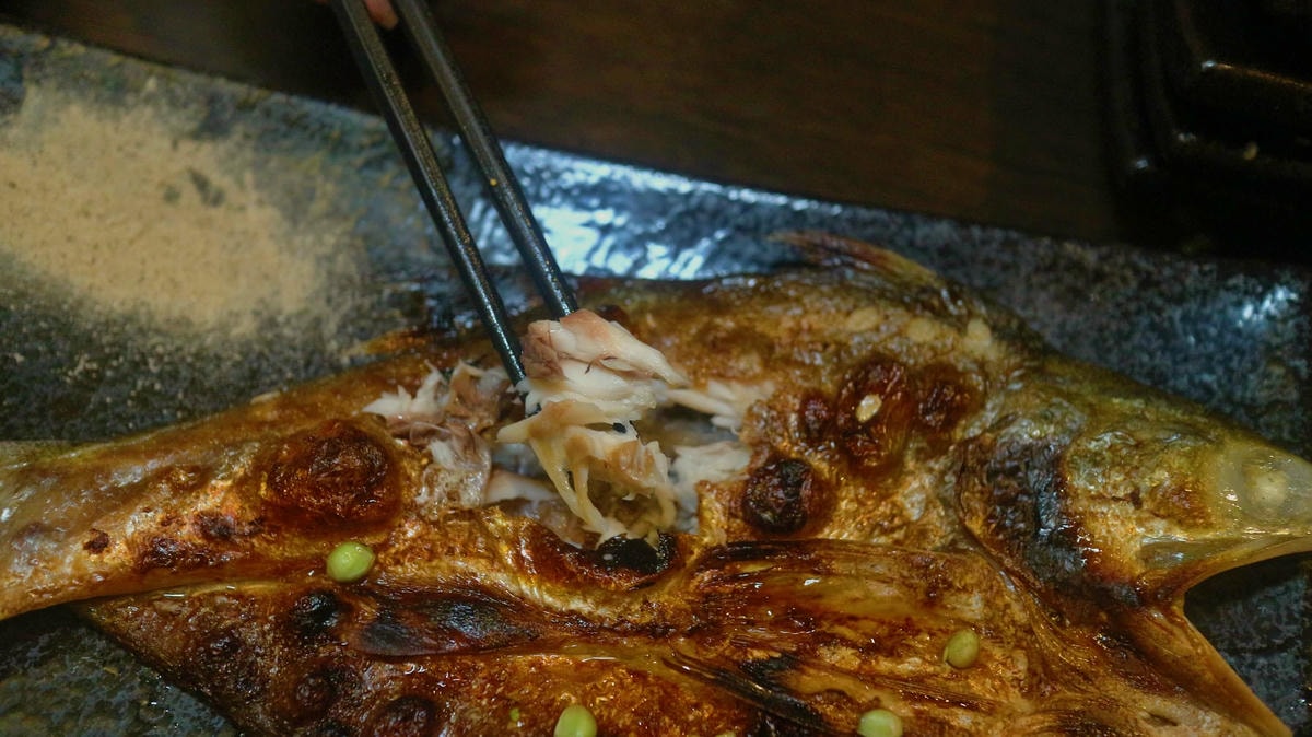 新莊居酒屋推薦|老串角居酒屋 新莊店、燒烤串燒平價好吃、評價超高4.9顆星!下班聚會最佳深夜食堂!新莊美食/新莊站美食! - 第23張圖