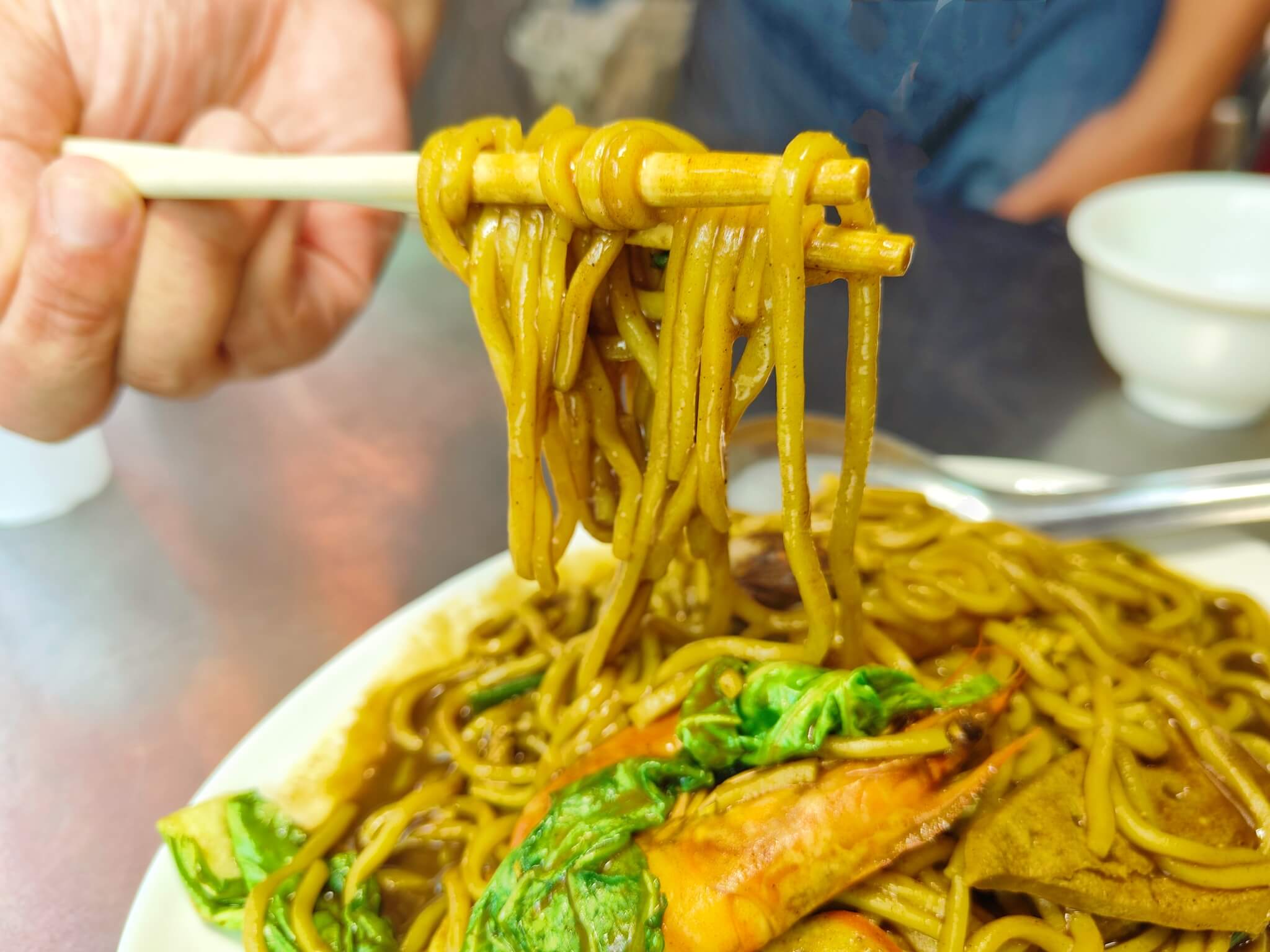 基隆美食｜和平食堂、古早味飄香30年、在地人私藏隱藏版老店、70元份量炸多、加飯加麵只要10元！和平島美食 @💕小美很愛嚐💕