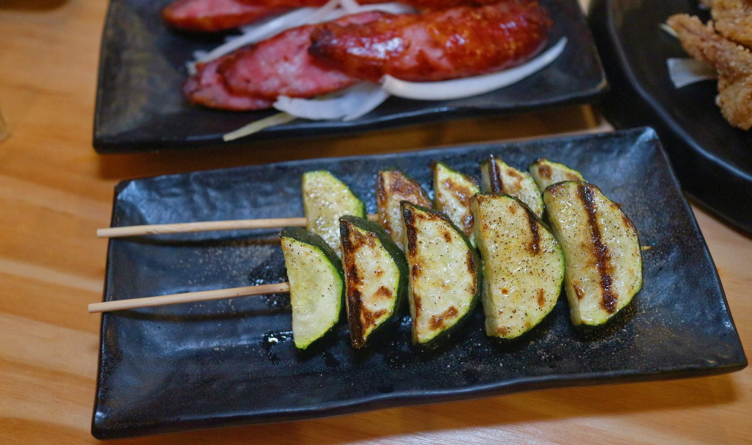 大安美食｜台北市CP值超高的串燒居酒屋、一起串燒二店、單串串燒不到40元、上班族下班聚餐的優質選擇！ @💕小美很愛嚐💕