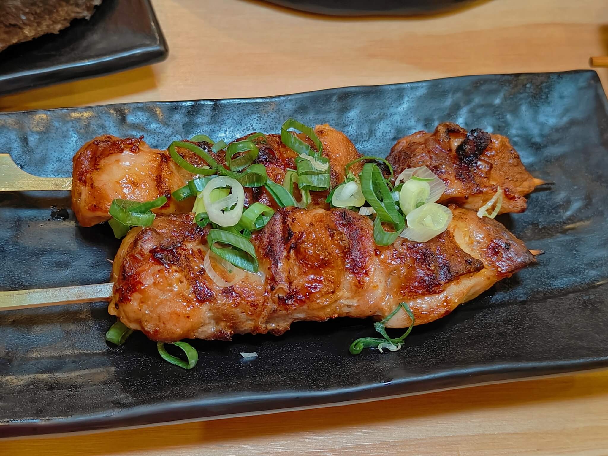 大安美食｜台北市CP值超高的串燒居酒屋、一起串燒二店、單串串燒不到40元、上班族下班聚餐的優質選擇！ @💕小美很愛嚐💕