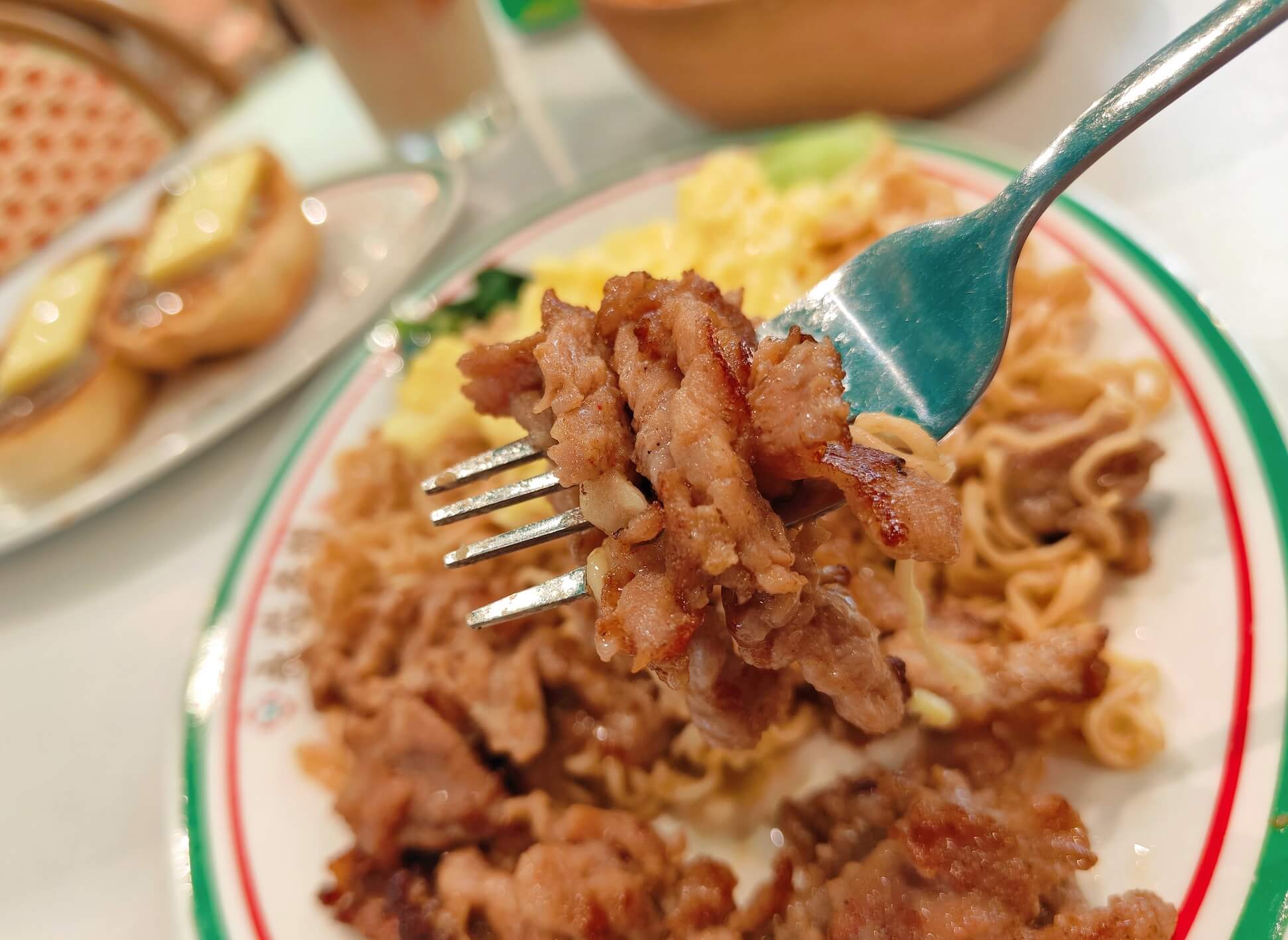 桃園美食｜永芯茶檔茶餐廳 桃園南平店、高人氣港式專賣店、港點老饕必訪！桃園超具特色港式餐廳推薦 @💕小美很愛嚐💕