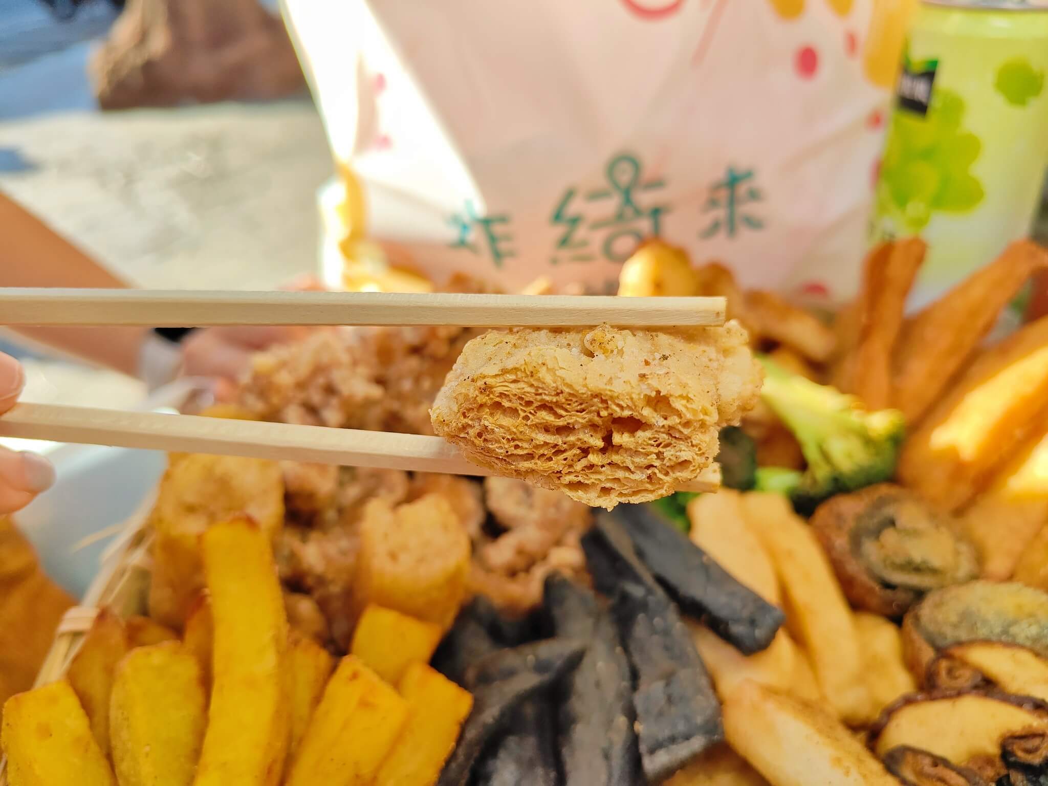 桃園美食｜炸綺來鹹酥雞 桃園中正店、比臉還大雞排必點必吃、現點現炸只要銅板價！ @💕小美很愛嚐💕