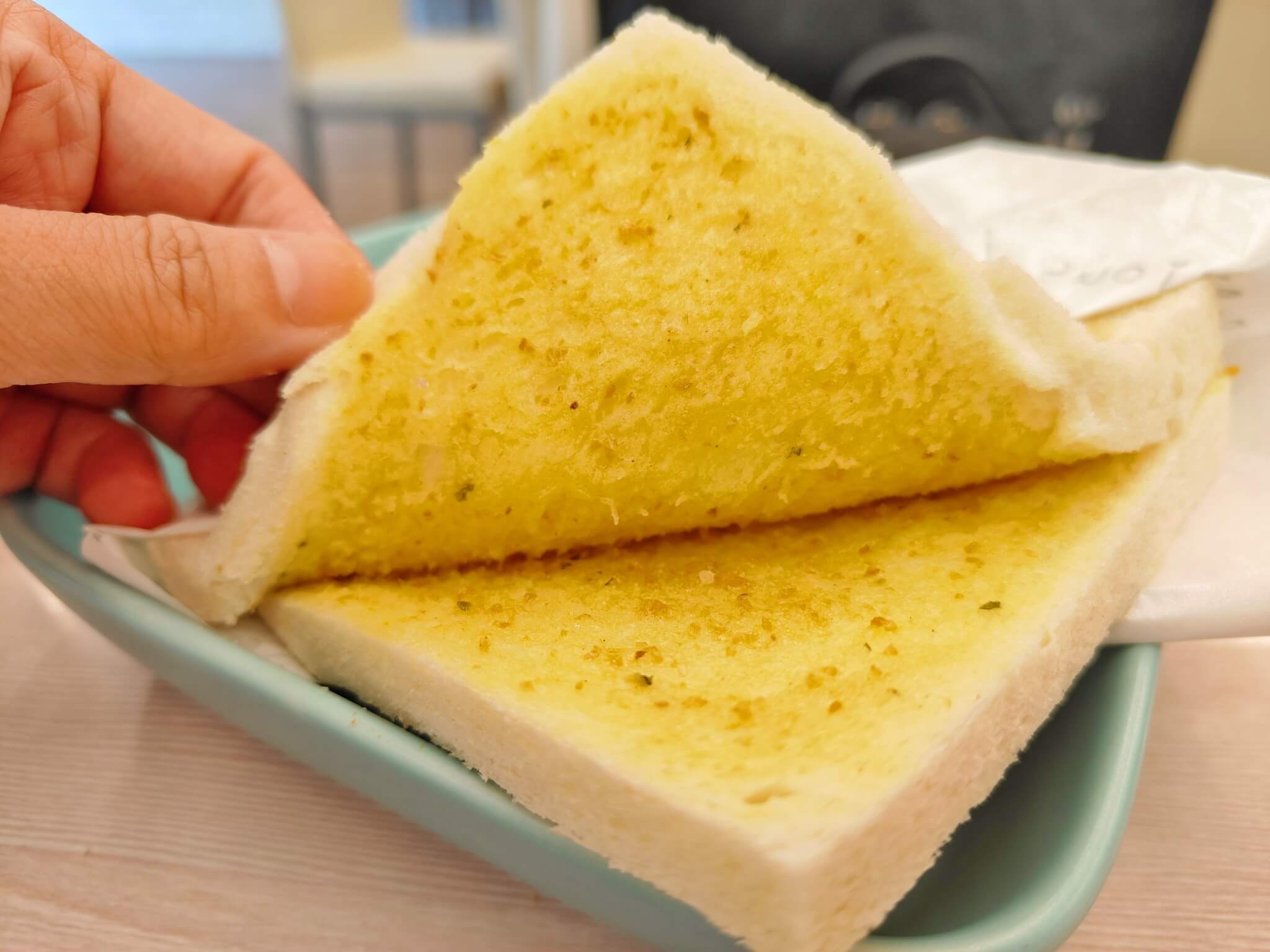 內湖美食｜大勝手作早午餐 內湖店、經濟實惠、超大份量炒泡麵、炒蛋餅、早午餐吃飽飽好選擇！ @💕小美很愛嚐💕