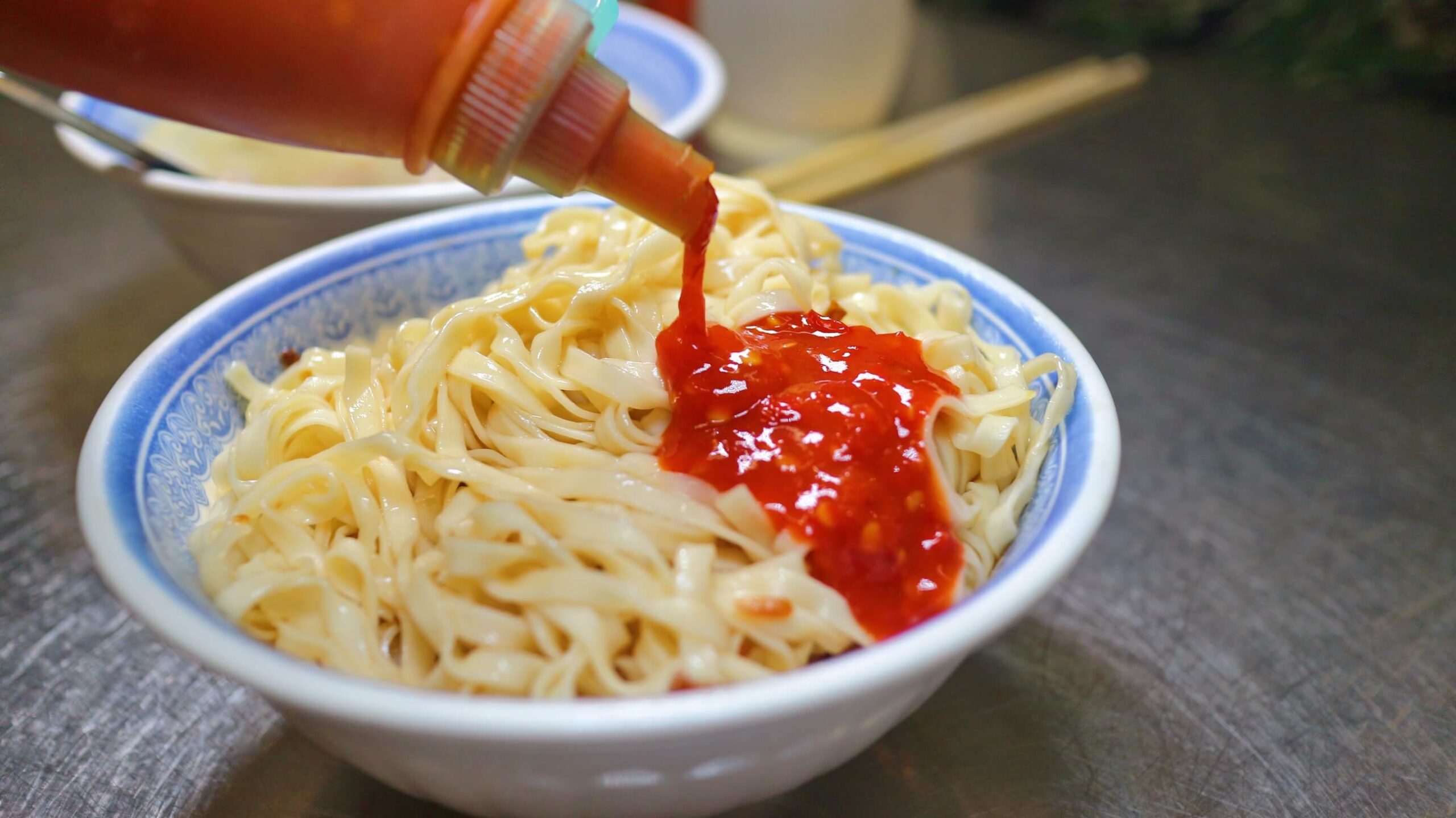 羅東美食｜羅東帝爺廟口喥咕麵、乾麵、餛飩專賣超過一甲子！樸實無華的涮嘴必吃美食之一 @💕小美很愛嚐💕