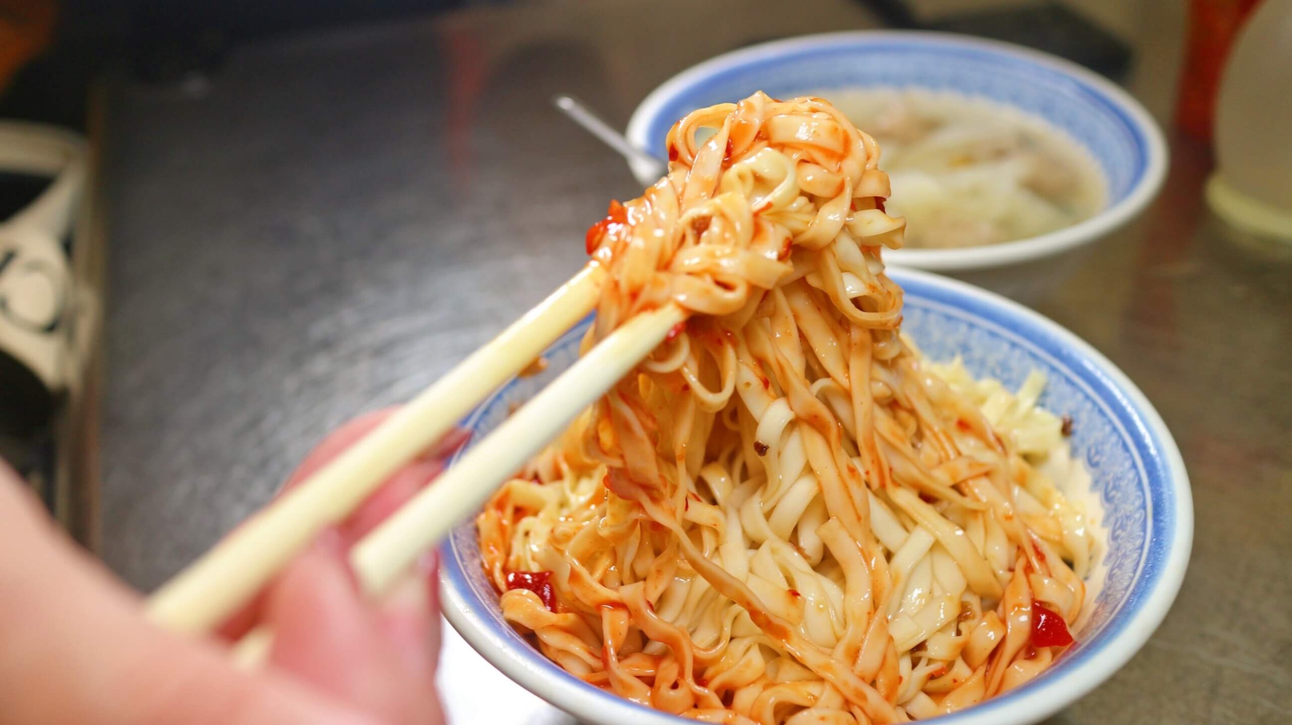 羅東美食｜羅東帝爺廟口喥咕麵、乾麵、餛飩專賣超過一甲子！樸實無華的涮嘴必吃美食之一 @💕小美很愛嚐💕