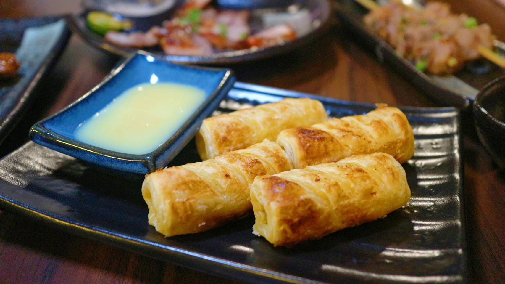 江子翠美食｜老藏野炭火居酒屋 板橋江翠店、下班的聚會的好去處、不限時串燒晚餐一路吃到宵夜！ @💕小美很愛嚐💕