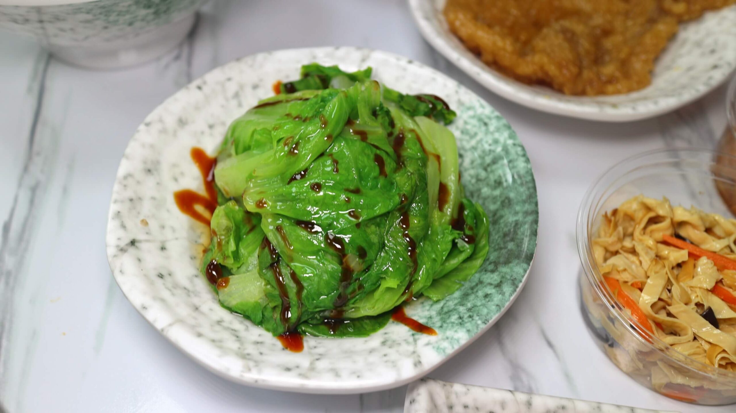 板橋美食｜村村食堂、澄澈的湯、簡單組合、揭開美味密碼牛肉湯鮮甜關鍵！ @💕小美很愛嚐💕