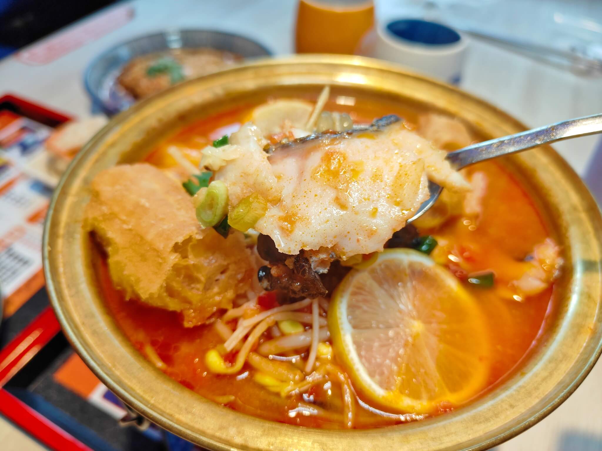 台大公館美食｜魚你相聚酸菜魚 公館店、酸菜魚個人鍋、自助吧免費無限暢飲、cp值真的高啊！！ @💕小美很愛嚐💕