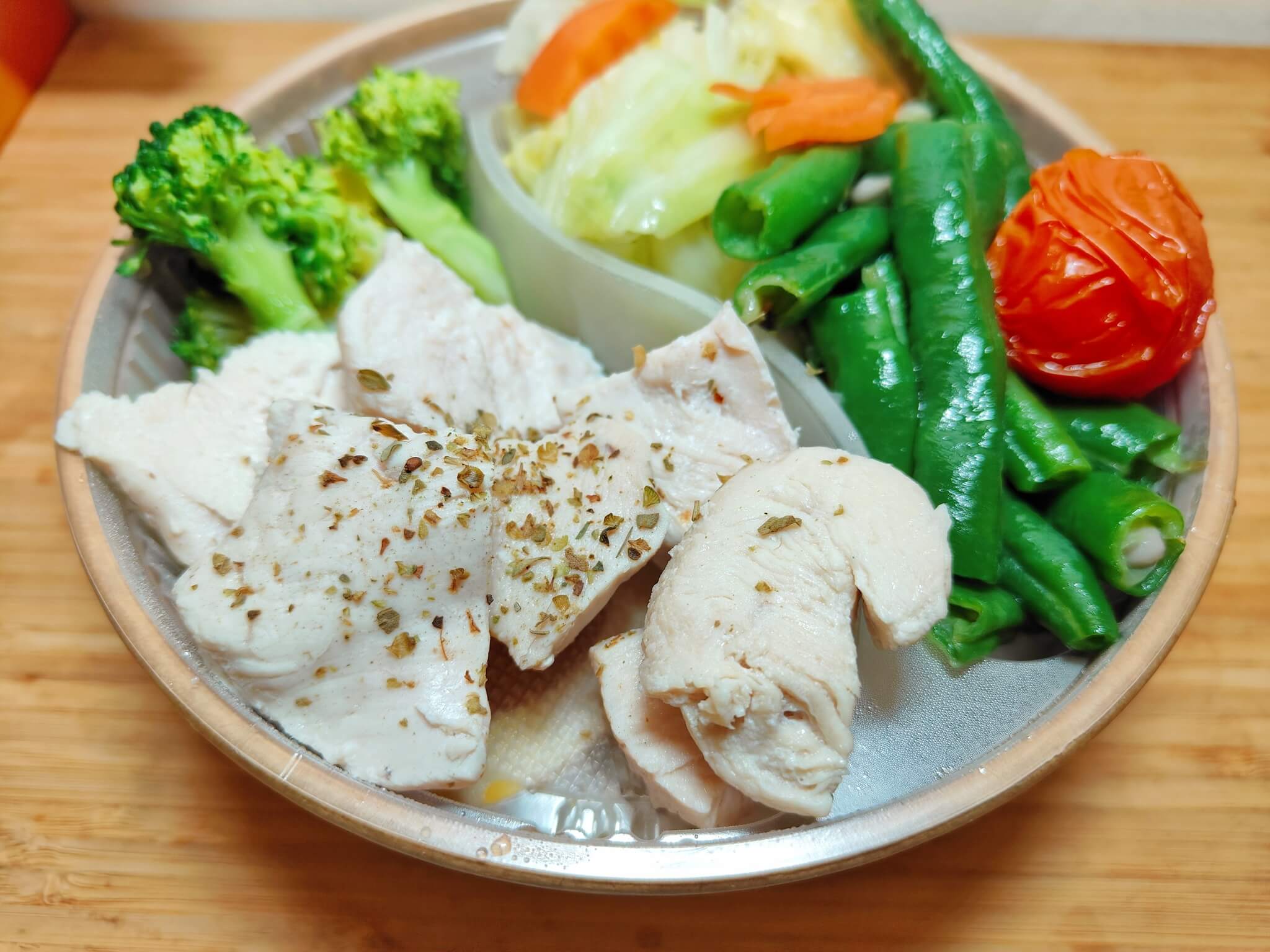 新店美食/萬隆美食｜六村豆花｜用「台味十足」的獨特魅力、征服不少甜食控的心、手工鹽滷豆花 @💕小美很愛嚐💕