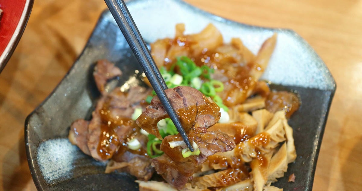 內壢美食|清牛堂清燉牛肉麵內壢店、必點霸王清燉牛肉麵浮誇系美食、內用免費續湯! - 第16張圖