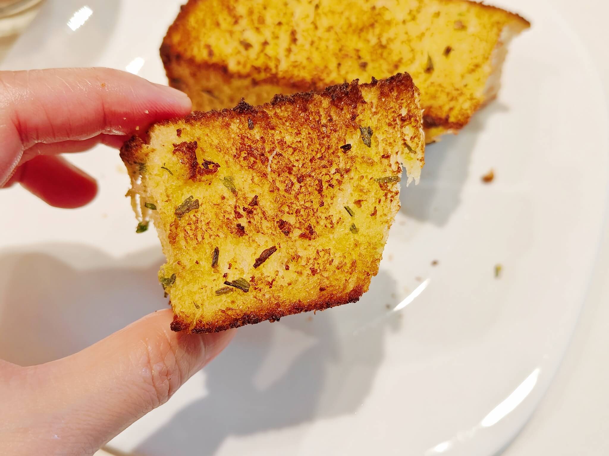 宅配美食｜蛋就醬時尚輕食、不用解凍加熱即食輕鬆吃、8分鐘垂涎含淚香蒜奶油金磚 香噴噴！ @💕小美很愛嚐💕