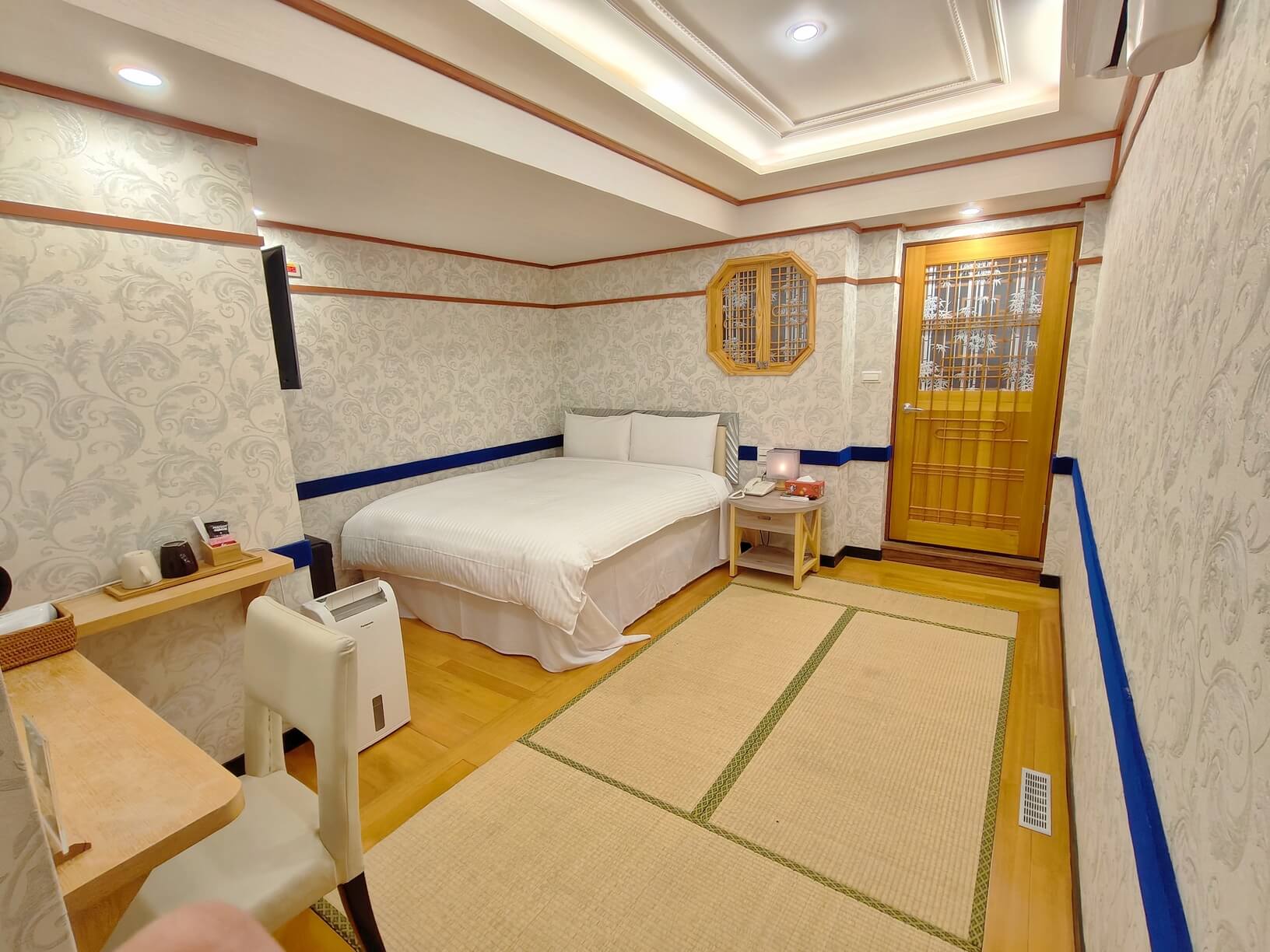 北投住宿｜麗之湯溫泉會館、奶白色美人牛奶浴湯、搭配原石岩片浴池、免費接駁車、停車場！ @💕小美很愛嚐💕