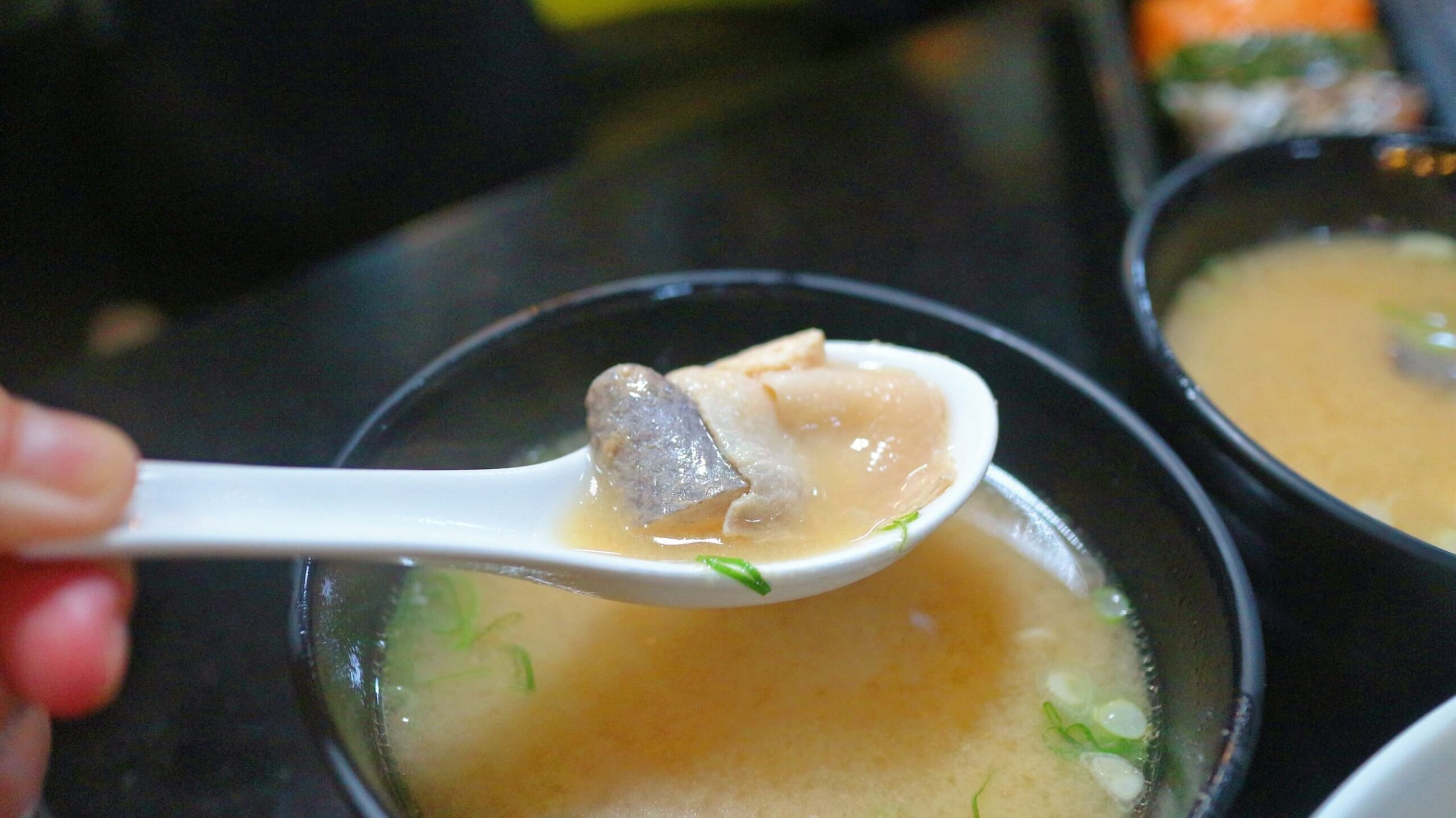 基隆仁愛市場美食｜加園壽司、基隆100碗美食、香魚甘露煮入日即化美味100分！ @💕小美很愛嚐💕