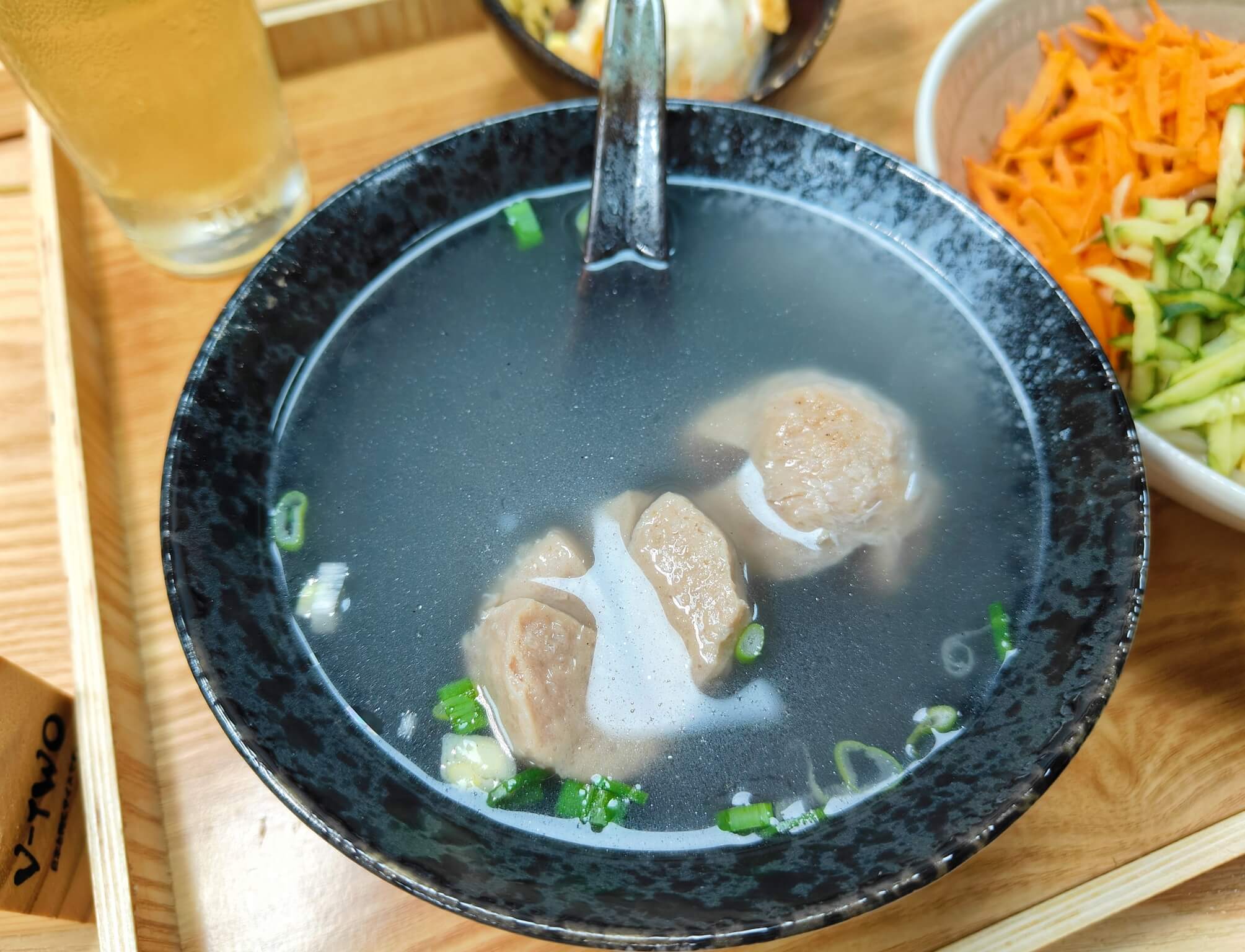 板橋美食｜94咖哩孃板橋市府店、菜單220元起平價咖哩小火鍋推薦、13種香料研發的「白雪砂鍋煲」、「赤雪砂鍋煲」都好好吃！ @💕小美很愛嚐💕