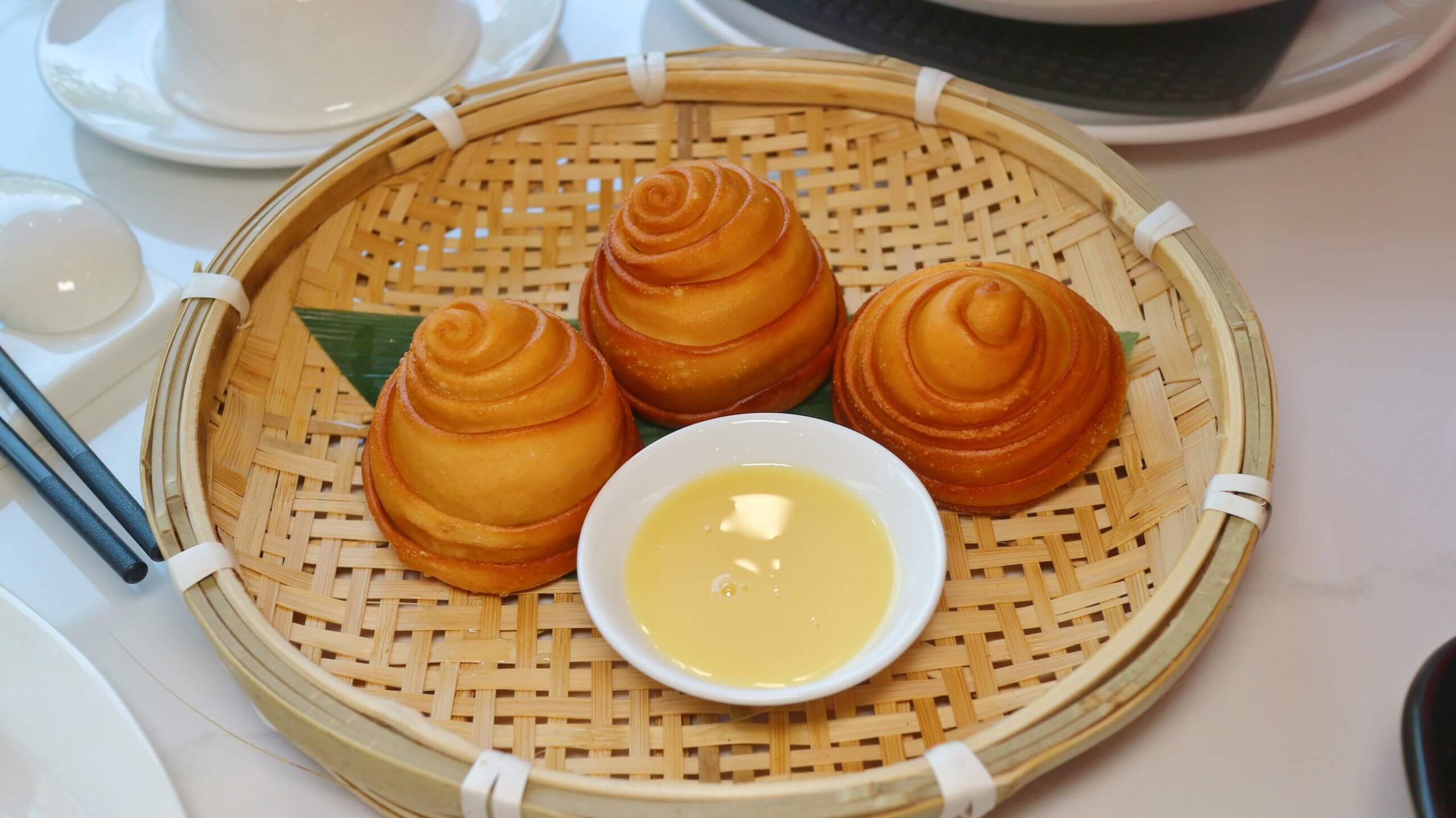 西門町美食｜致青春 湘菜館、一定要點香辣水煮牛、湘味厚蛋、必吃經典湘菜！ @💕小美很愛嚐💕