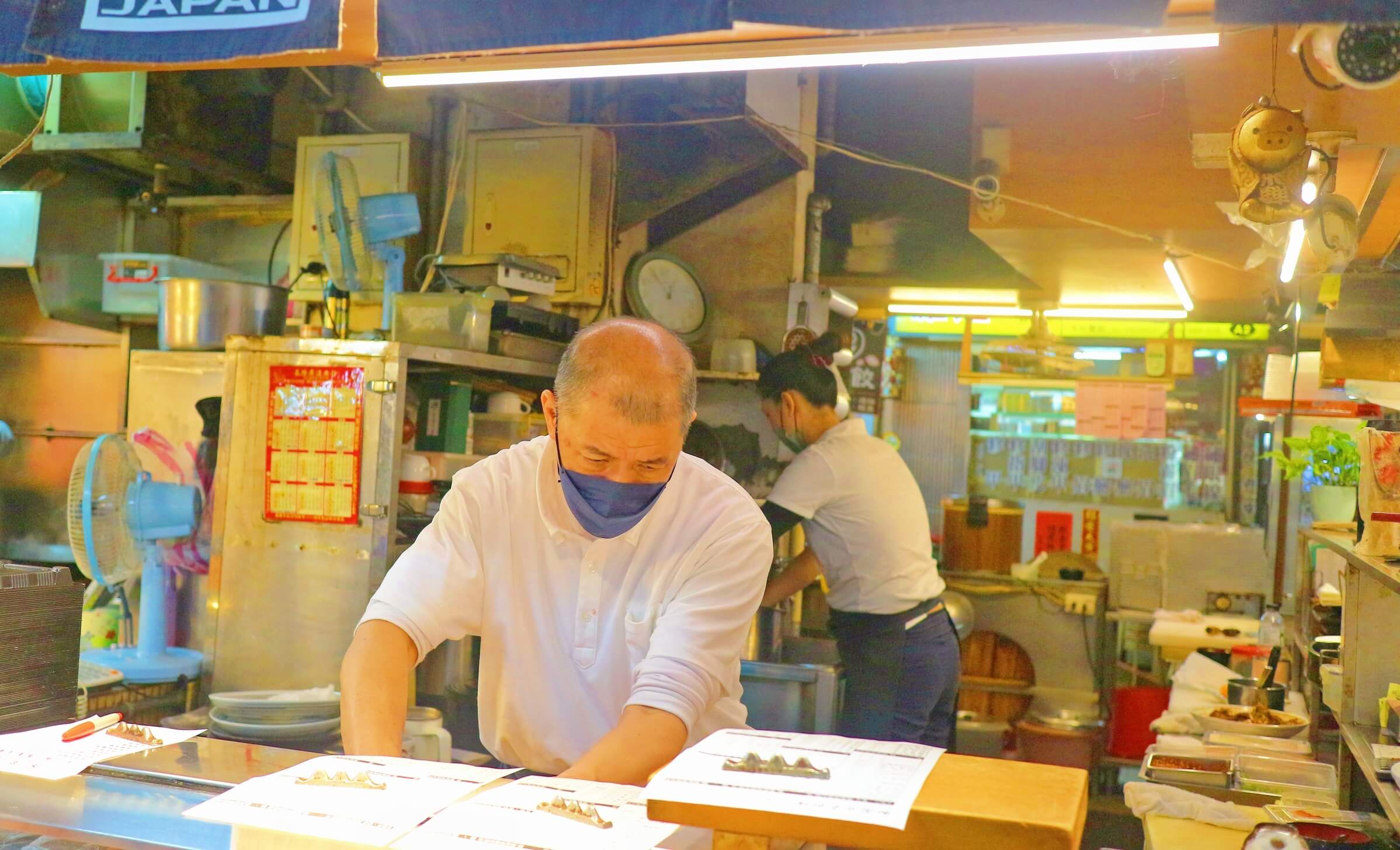 基隆仁愛市場美食｜加園壽司、基隆100碗美食、香魚甘露煮入日即化美味100分！ @💕小美很愛嚐💕