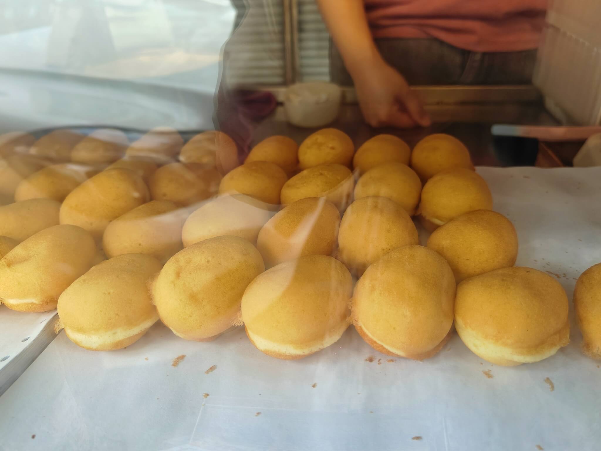 台中美食｜城門雞蛋糕、古早味紅豆奶油一捲不到12元、台中在地隱藏版小吃！ @💕小美很愛嚐💕