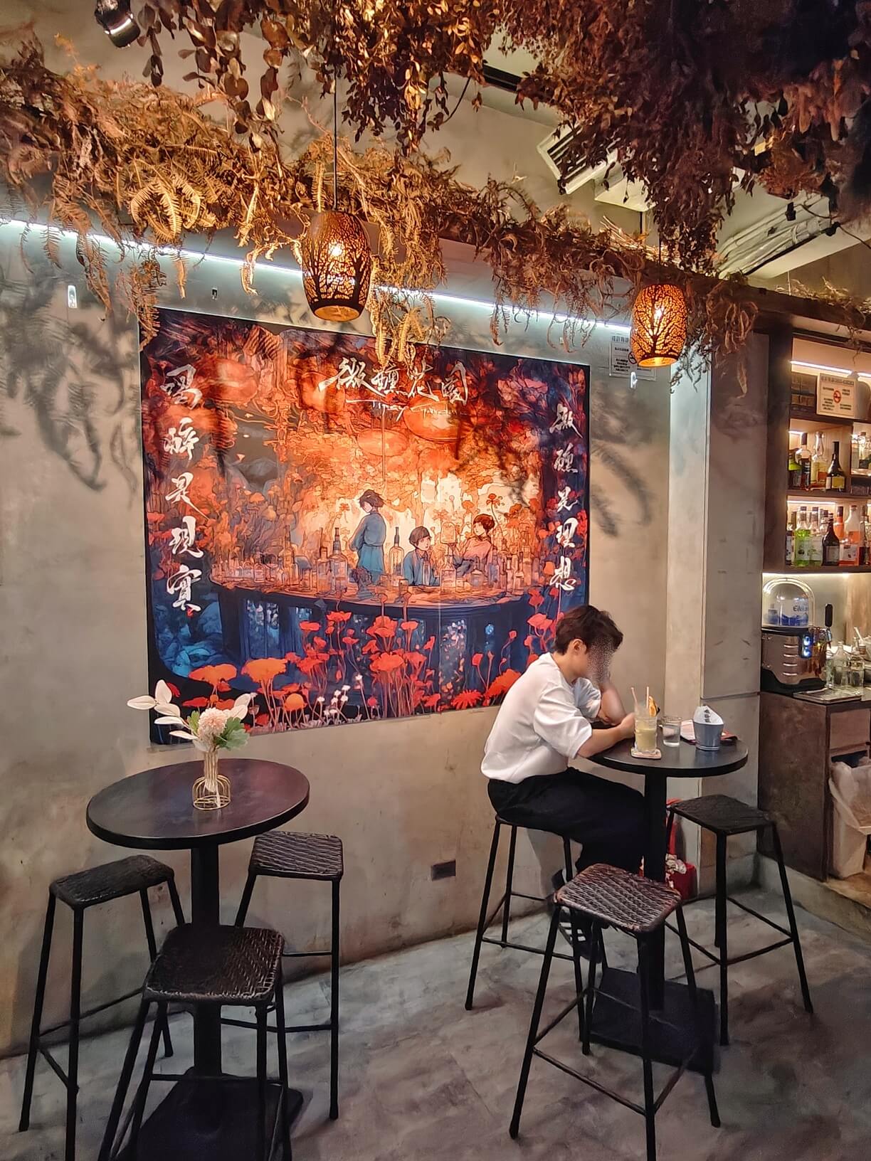 大同美食｜微醺花園餐酒館、歌手駐唱氣氛超棒、必點招牌炒水餃、逼逼啵啵臭豆腐很厲害！台北餐酒館推薦 @💕小美很愛嚐💕