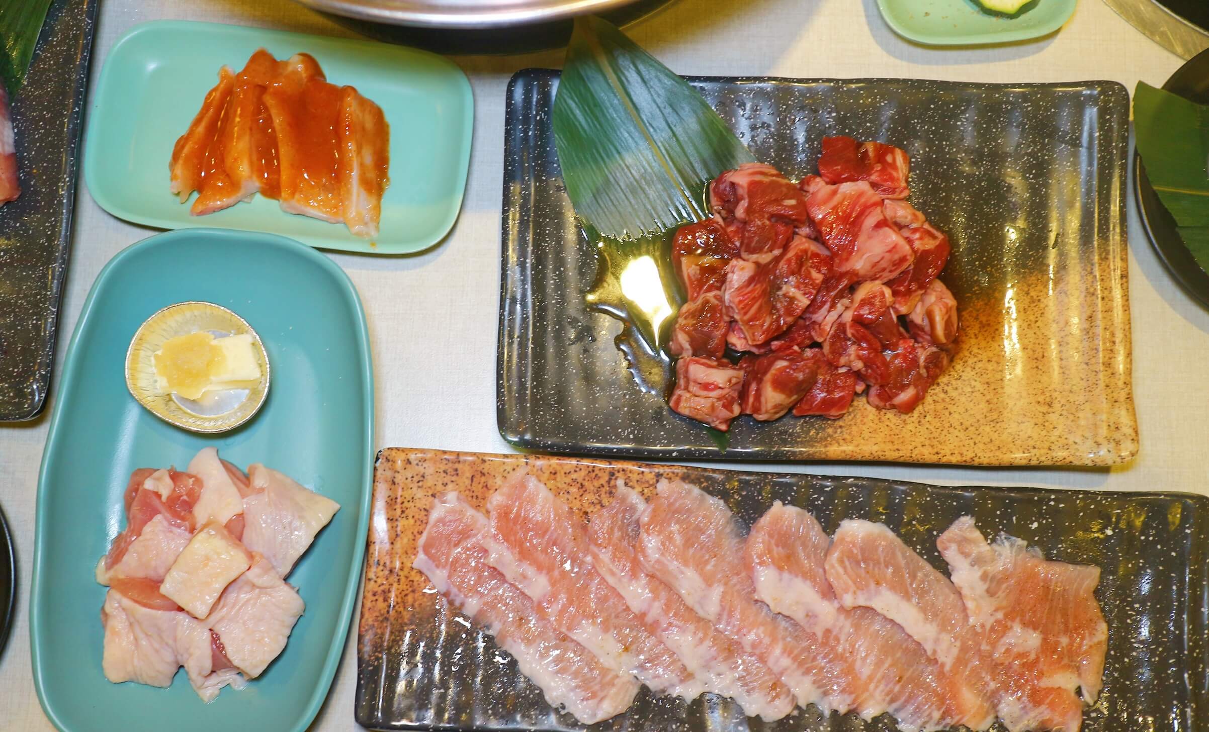 新莊美食｜饞饞燒肉 PLUS+、吃到飽燒肉饗宴、每人589起隨你點~日本A5和牛、澳洲M9+和牛必點美味！ @💕小美很愛嚐💕