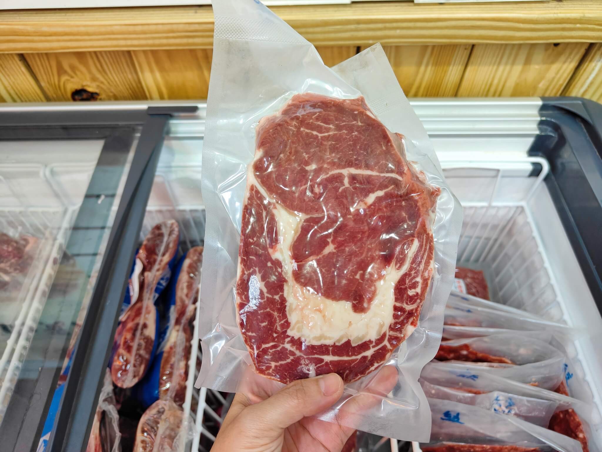 永和美食｜卡吉牛羊肉專賣店、研發出多項獨特的牛肉美味、並打破傳統、永和人氣老字號牛肉店！ @💕小美很愛嚐💕
