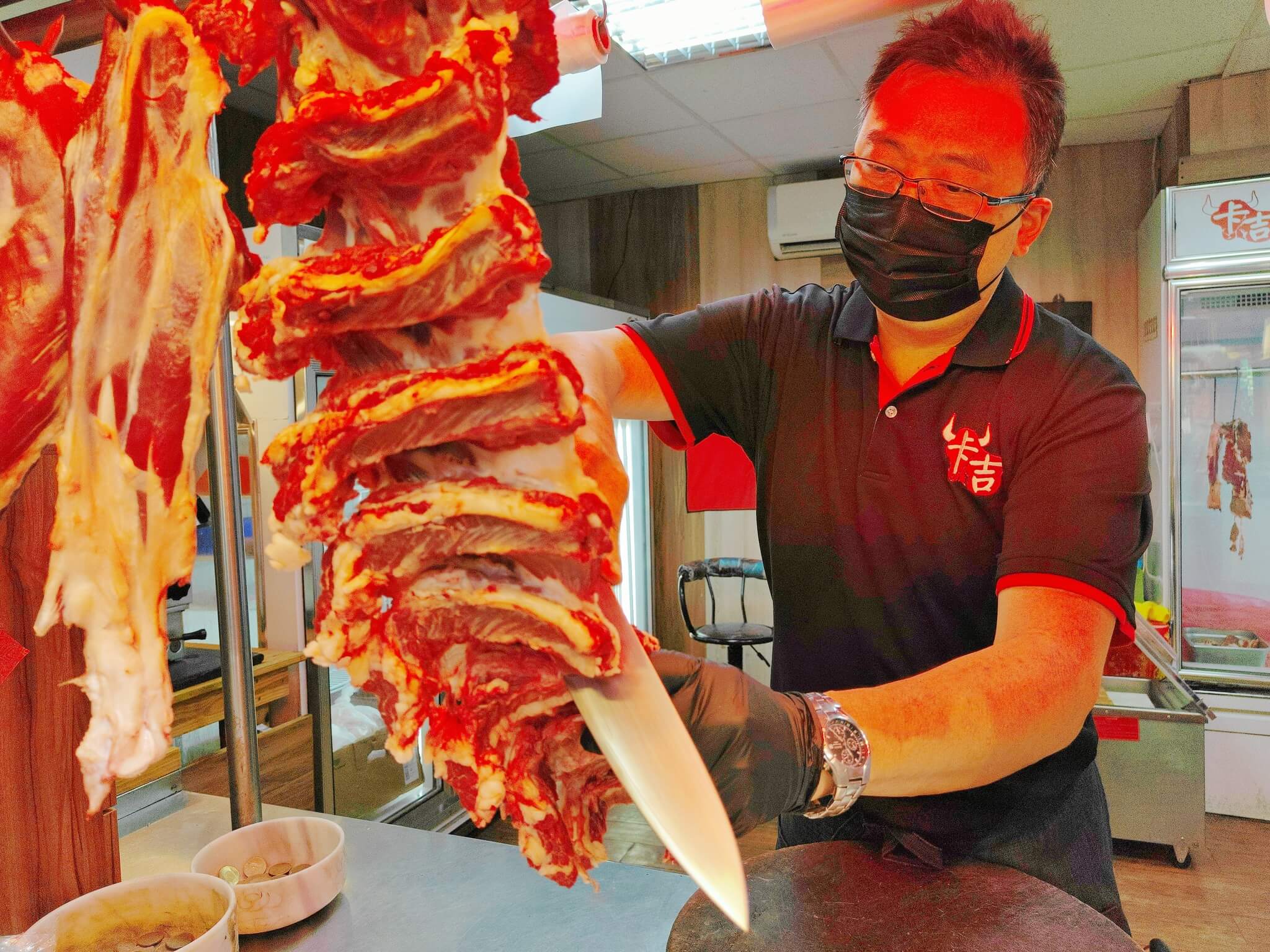 永和美食｜卡吉牛羊肉專賣店、研發出多項獨特的牛肉美味、並打破傳統、永和人氣老字號牛肉店！ @💕小美很愛嚐💕