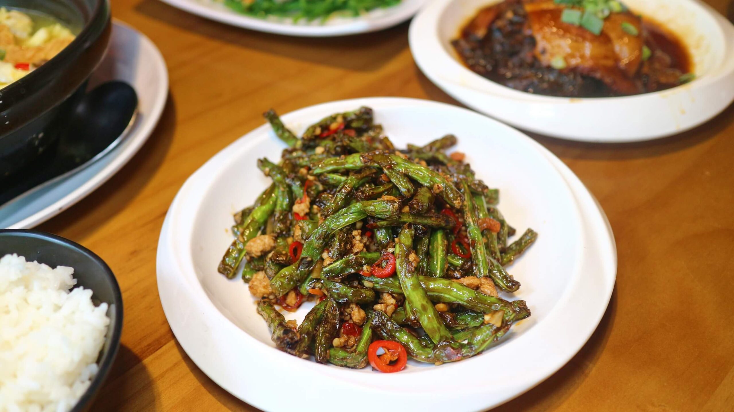 桃園美食｜小紅樓砂鍋菜、新鮮美味現煮、一鍋澎湃到底、桃園包廂餐廳！ @💕小美很愛嚐💕