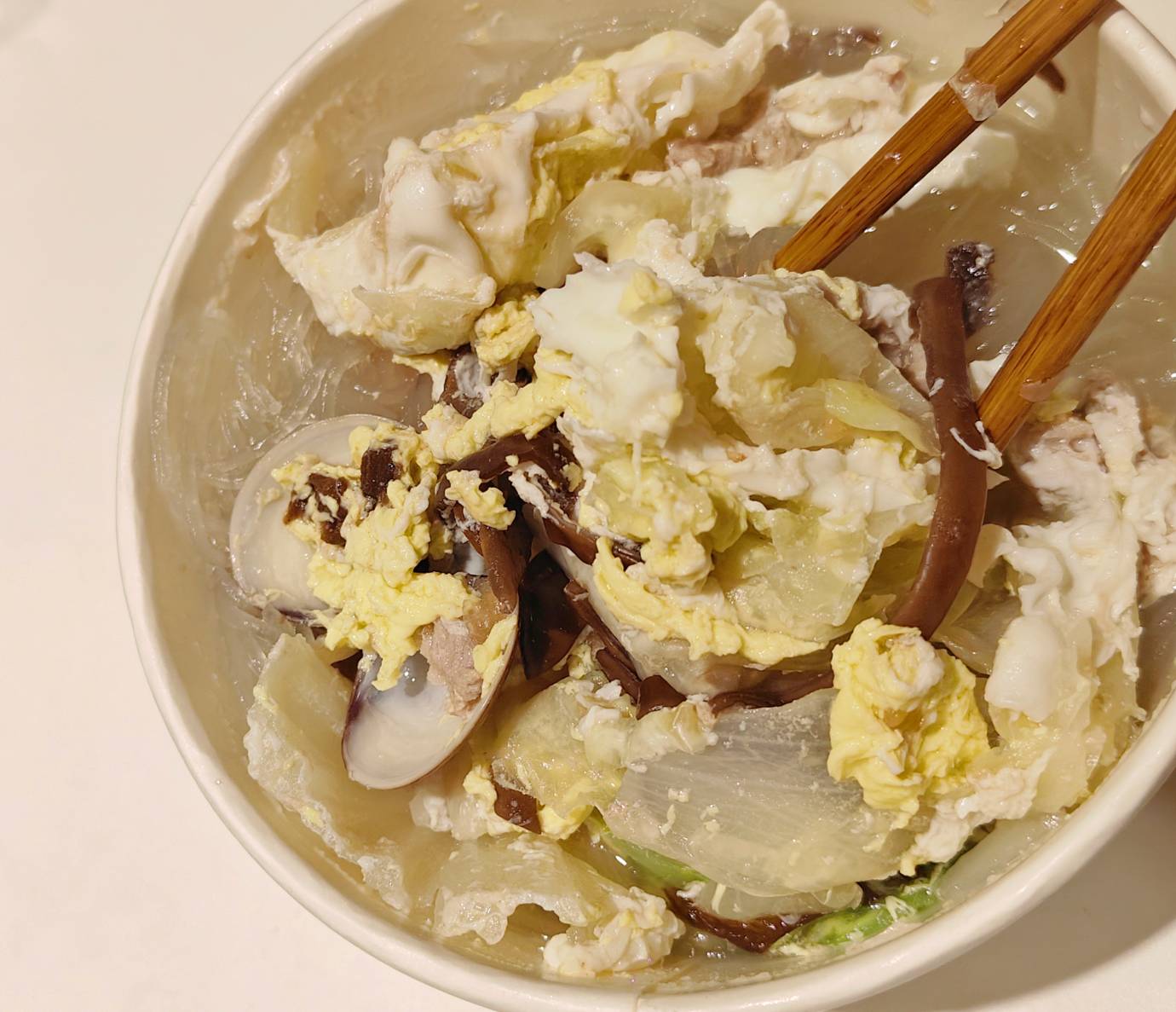新莊美食｜青菘壽司、只有在地人吃的店、30元味增湯超平價、6大粒綜合壽司獨家口味太特別！ @💕小美很愛嚐💕