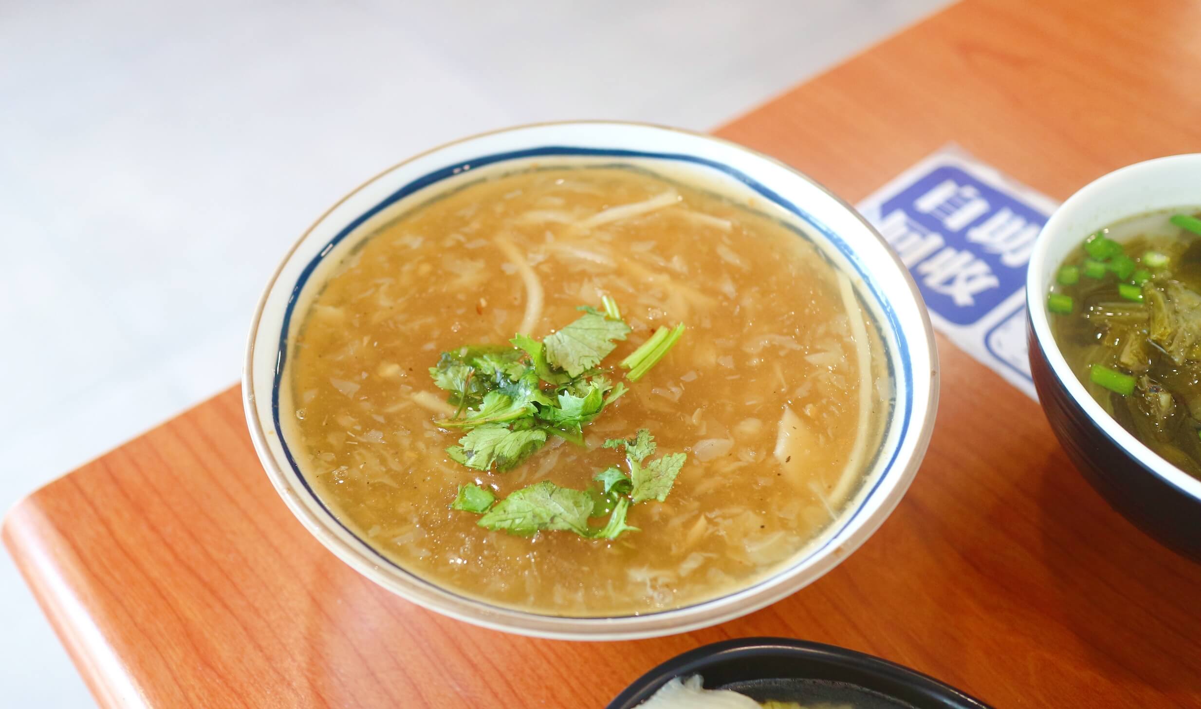 台中水湳美食｜王爺王肉羹、日賣700碗肉羹、辦桌美味食尚玩家推薦、台中必吃美食、鄰近中央公園！ @💕小美很愛嚐💕