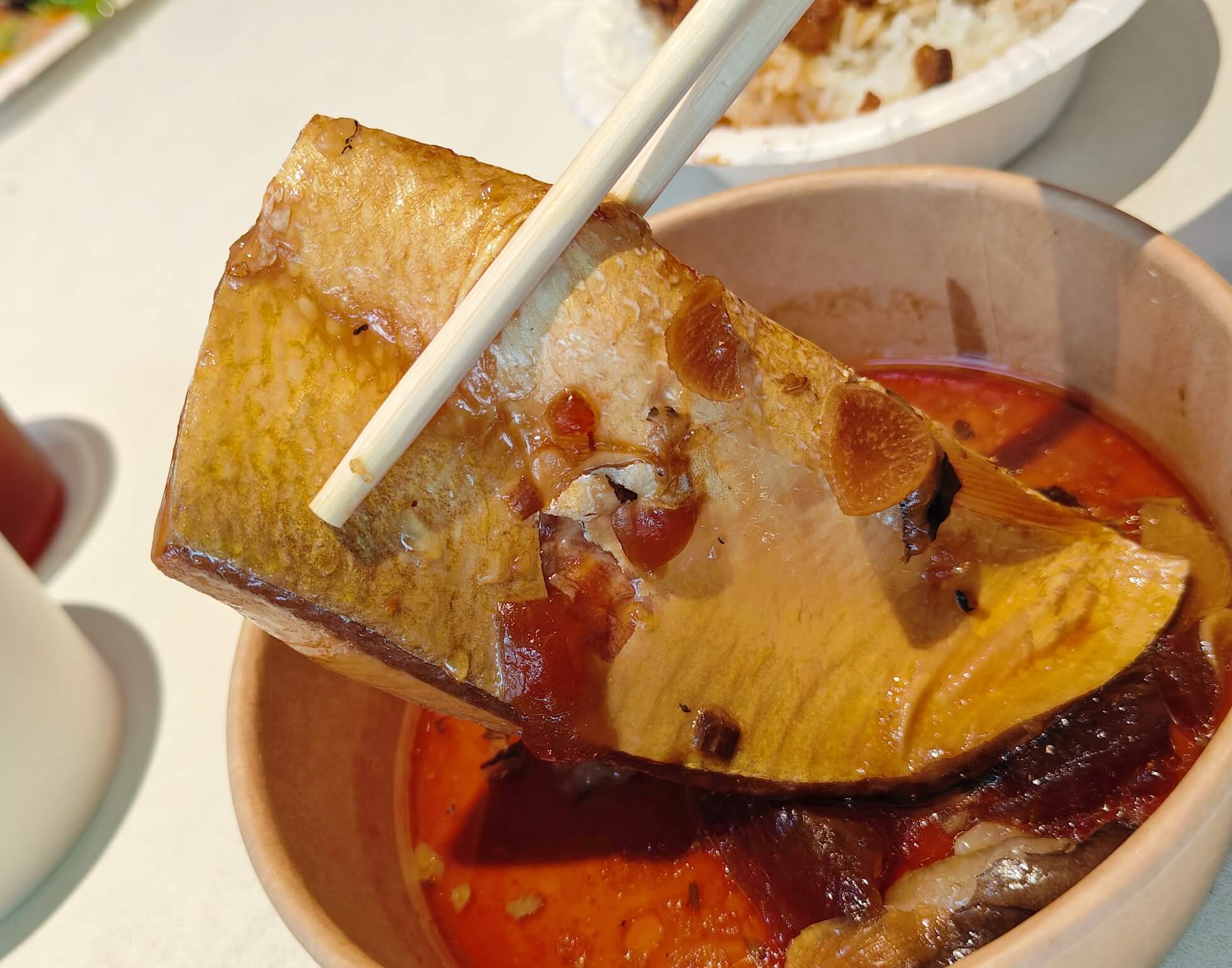 台中美食｜一力發、向上市場內26年老店、超人氣在地平價便當推薦、比臉大雞排！ @💕小美很愛嚐💕