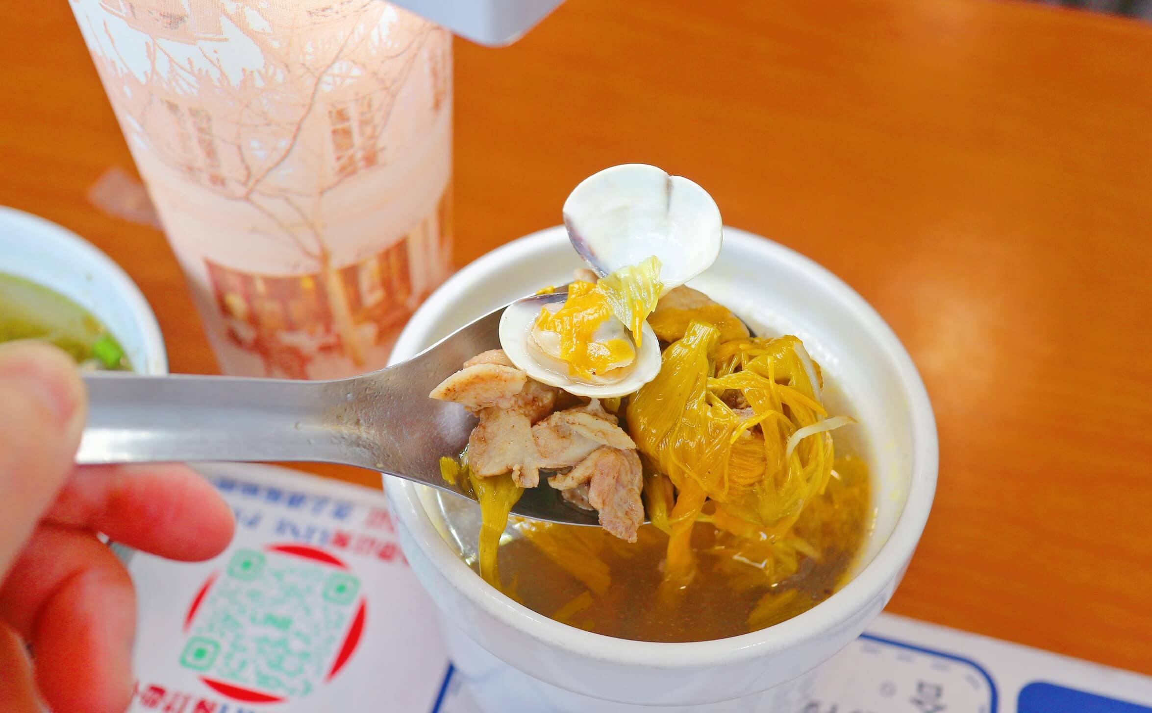 台中水湳美食｜王爺王肉羹、日賣700碗肉羹、辦桌美味食尚玩家推薦、台中必吃美食、鄰近中央公園！ @💕小美很愛嚐💕