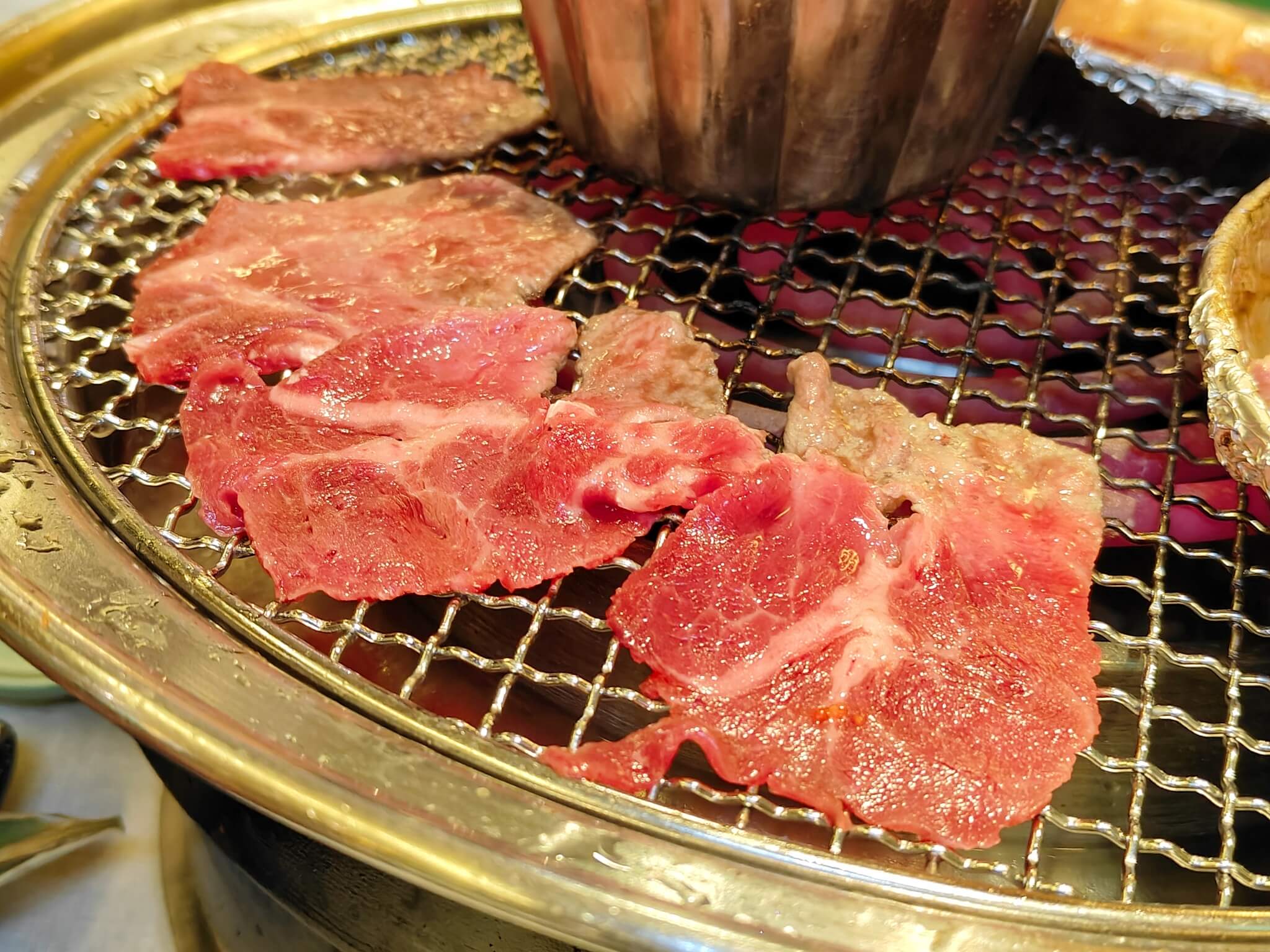 新莊美食｜饞饞燒肉 PLUS+、吃到飽燒肉饗宴、每人589起隨你點~日本A5和牛、澳洲M9+和牛必點美味！ @💕小美很愛嚐💕