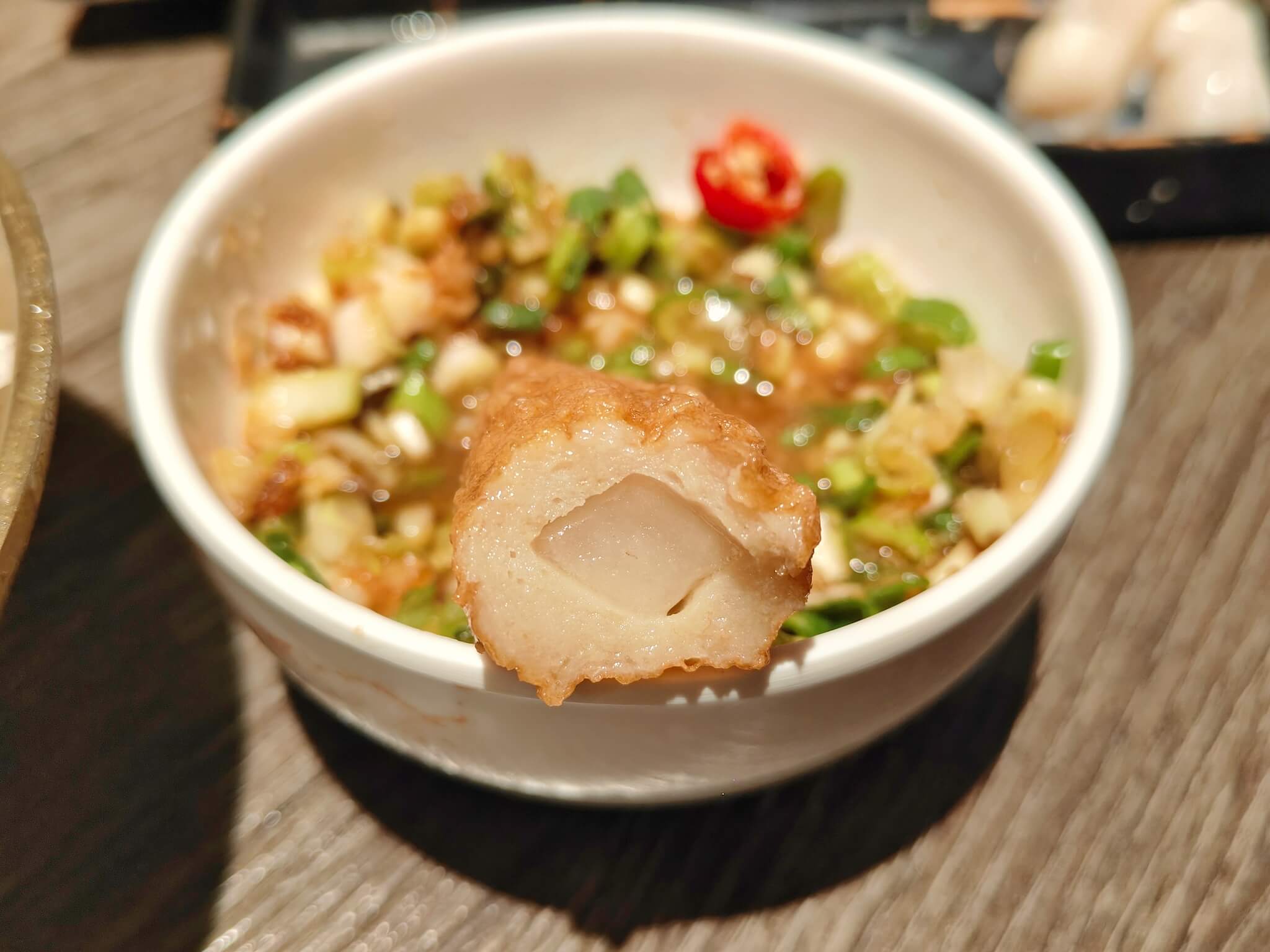 台北車站美食｜瓦法奇朵-W.麻辣Bar、隨年齡送超浮誇生日蝦、還有138元小資方案！ @💕小美很愛嚐💕