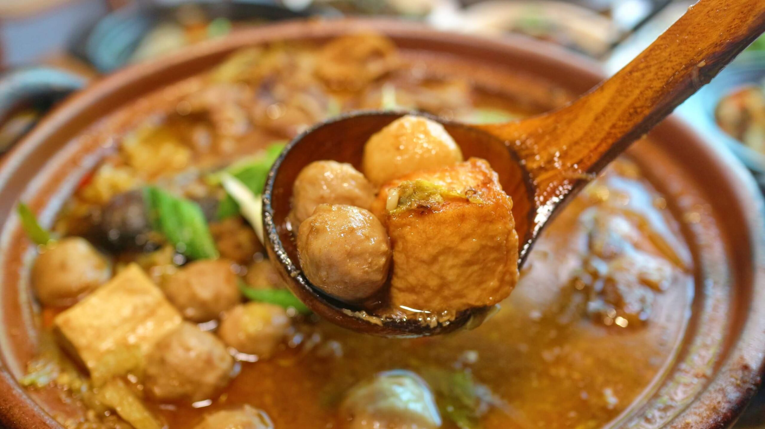 桃園美食｜小紅樓砂鍋菜、新鮮美味現煮、一鍋澎湃到底、桃園包廂餐廳！ @💕小美很愛嚐💕