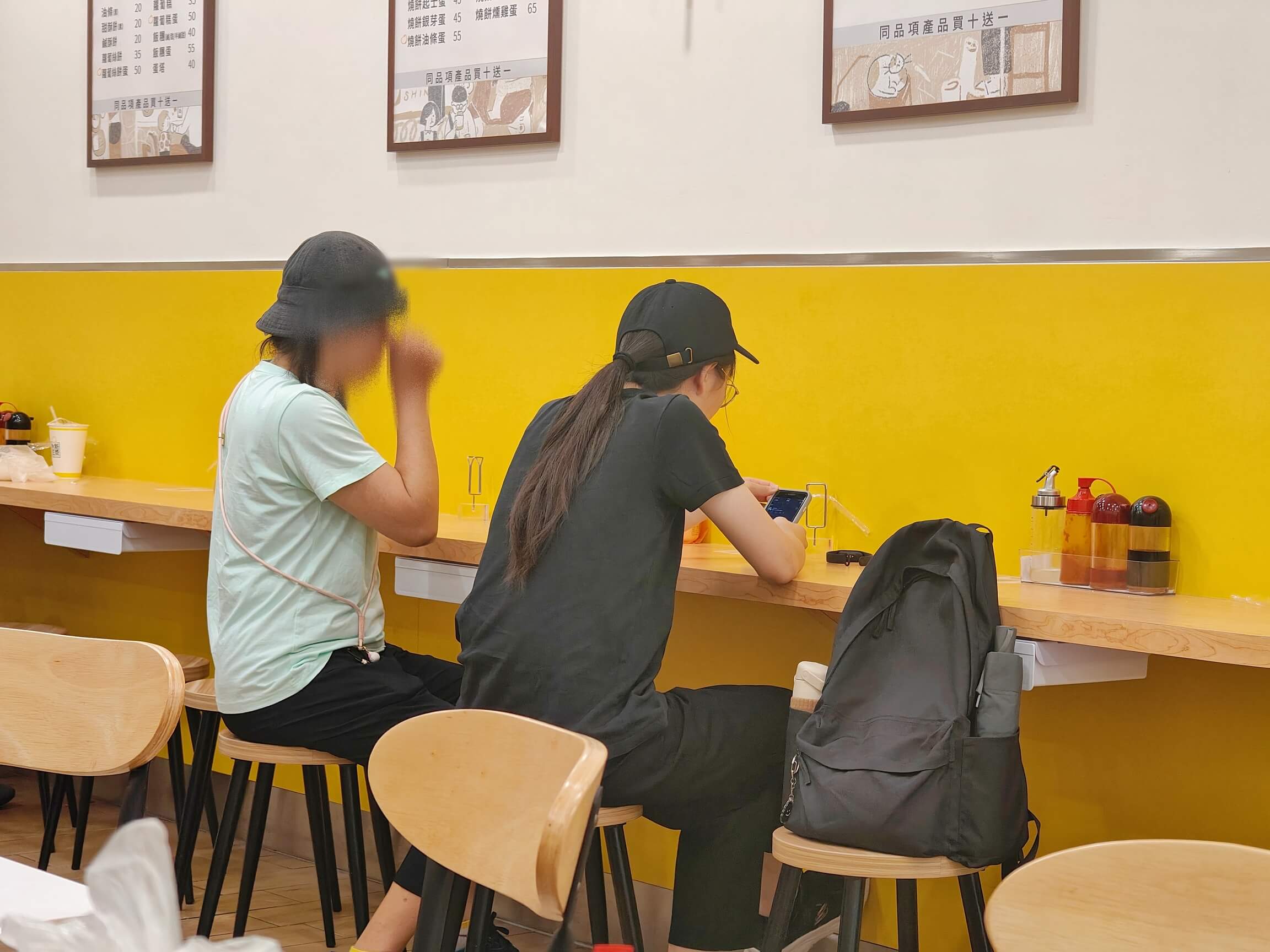 永和美食｜永新豆漿 竹林總店、酥脆嫩口蛋塔、十足飽足胡椒餅系列必點！永和早餐推薦 @💕小美很愛嚐💕