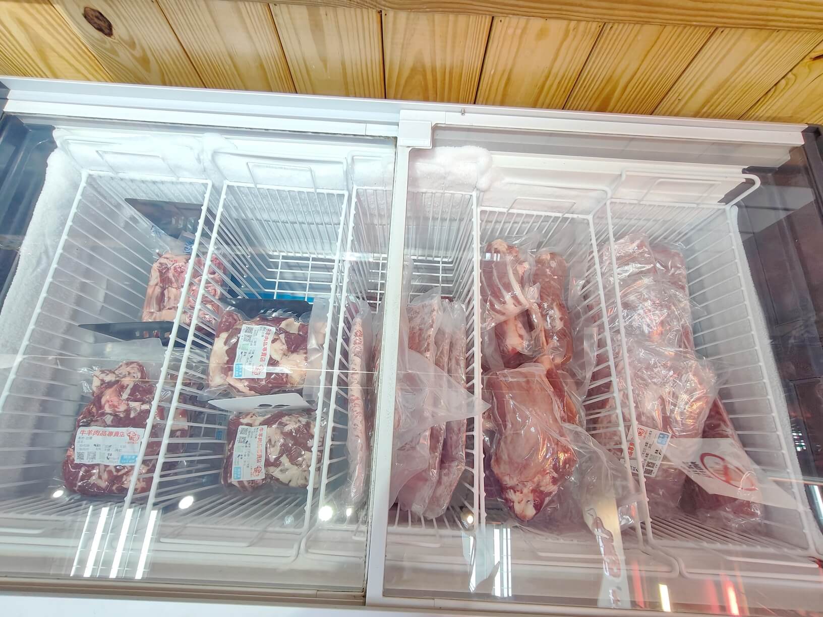 永和美食｜卡吉牛羊肉專賣店、研發出多項獨特的牛肉美味、並打破傳統、永和人氣老字號牛肉店！ @💕小美很愛嚐💕