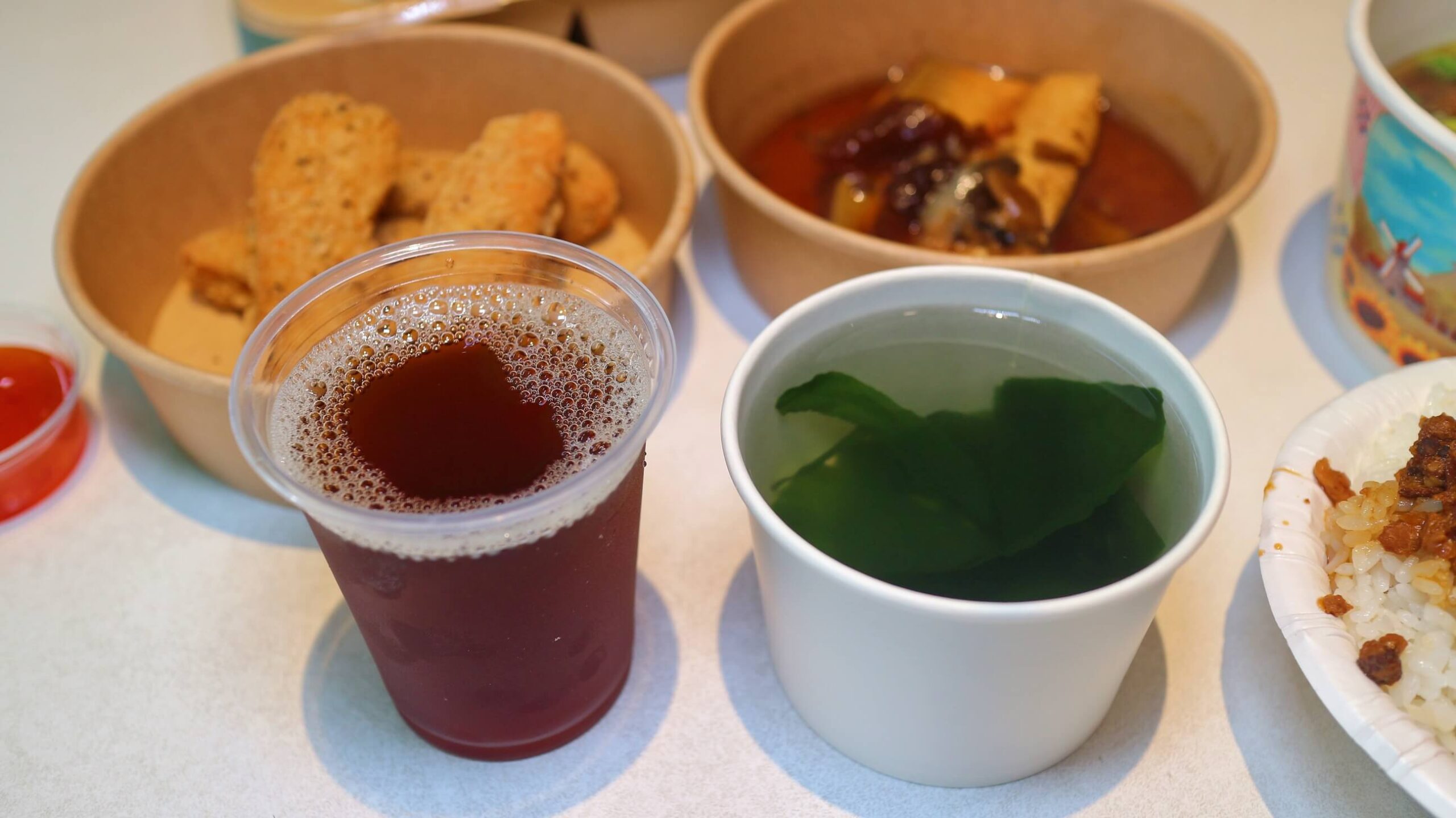 台中美食｜一力發、向上市場內26年老店、超人氣在地平價便當推薦、比臉大雞排！ @💕小美很愛嚐💕