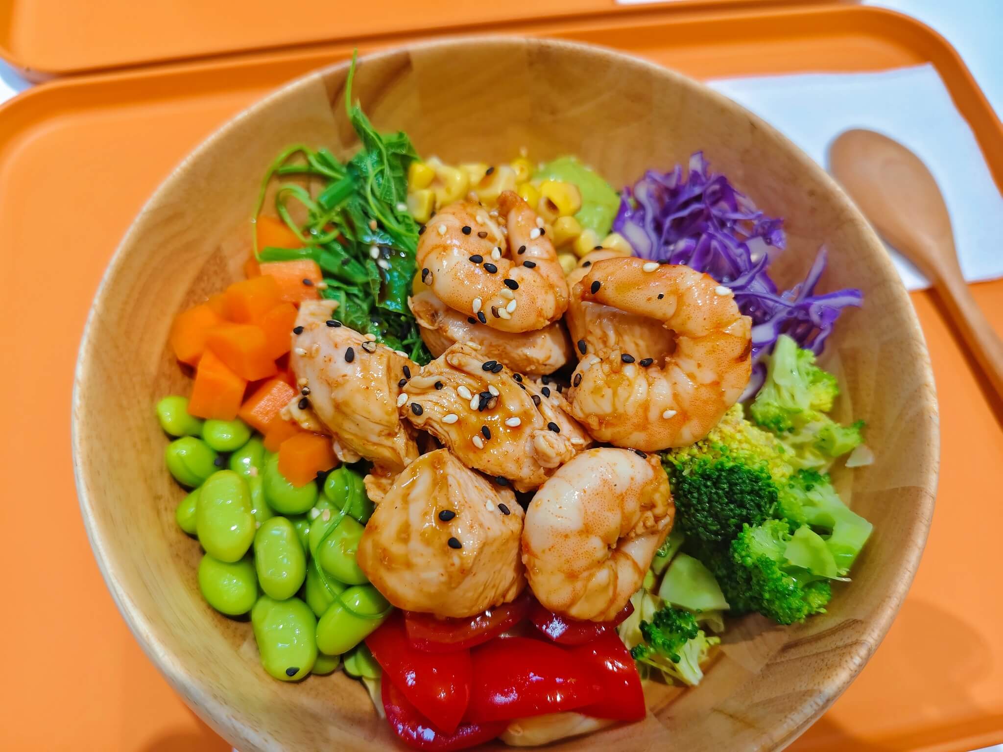 公館美食｜何家甜品鋪-公館汀州店｜夏天就是要吃冰啊！IG上火紅人氣冰品、豆花、好吃又好拍讓你欲罷不能！美味必點冰品！ @💕小美很愛嚐💕
