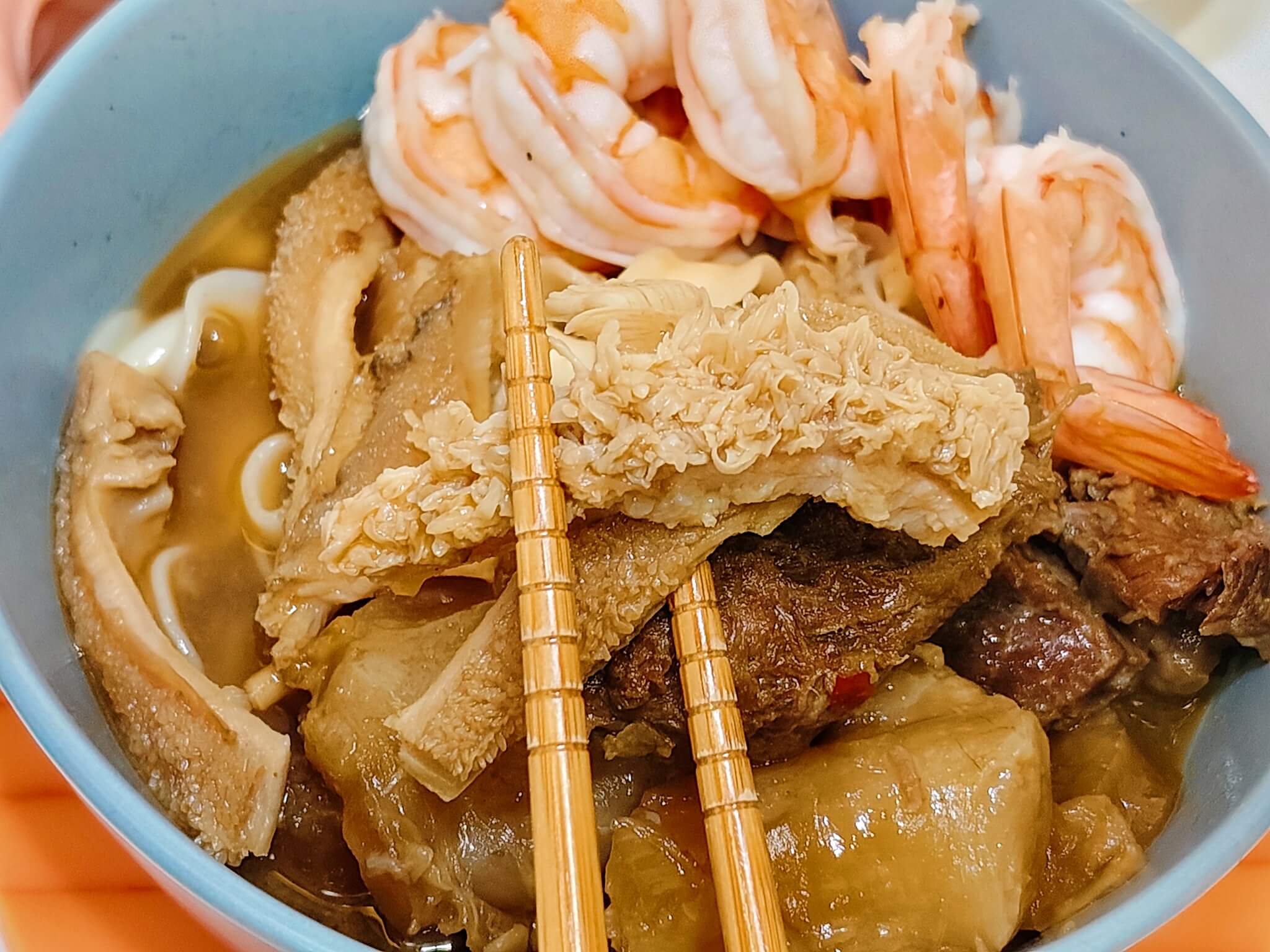 愛上新鮮｜牛三寶老饕牛肉爐、紅燒湯頭＋牛肉、牛筋、牛肚 , 美味不油膩一次可以滿足、宅家料理小幫手！ @💕小美很愛嚐💕