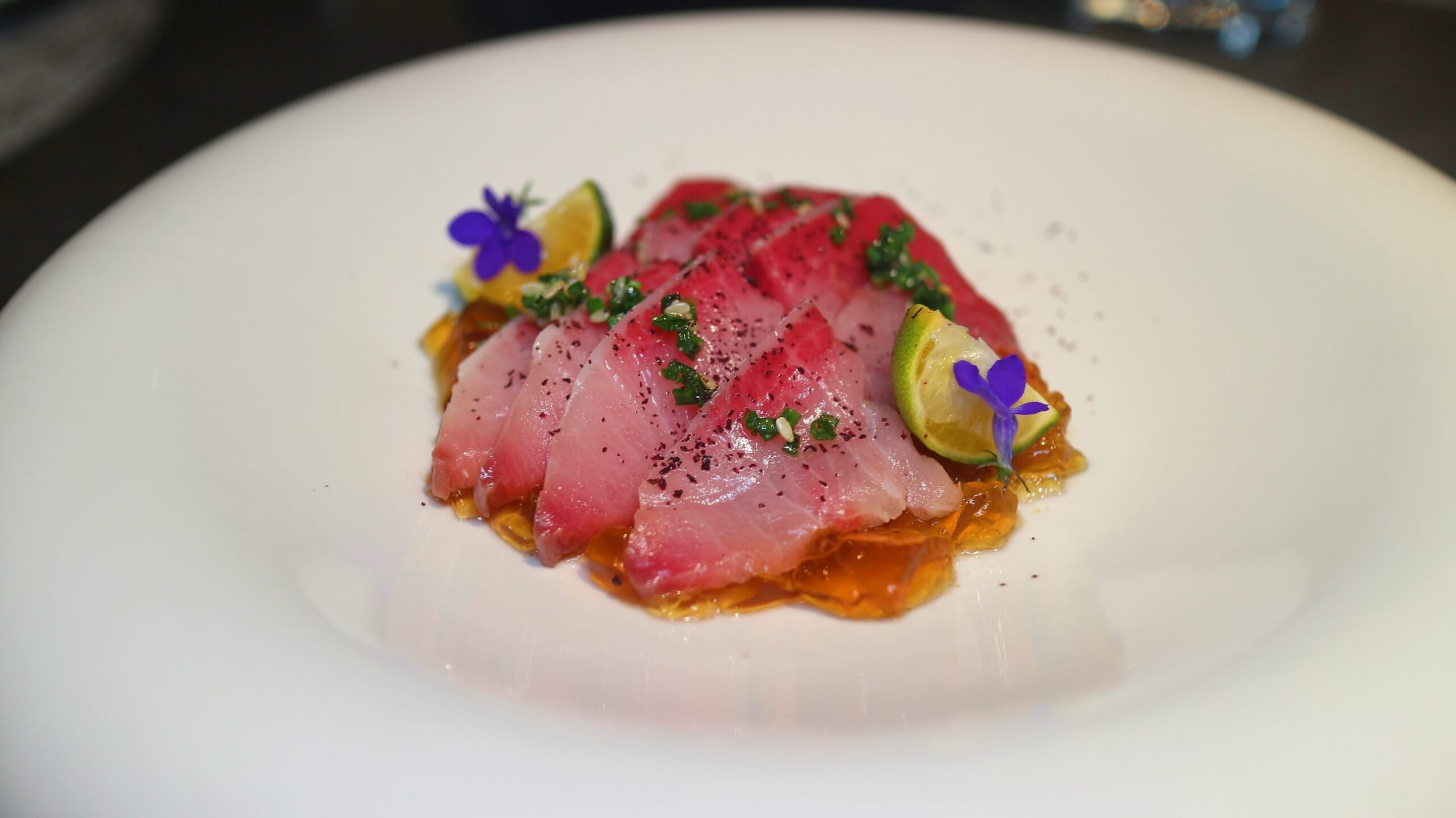 大安美食｜UCHI吾居炭火餐酒 忠孝店、明星藝人最愛東區新熱點！炭火料理、有包廂、可以唱歌、冠軍調酒 ！ @💕小美很愛嚐💕