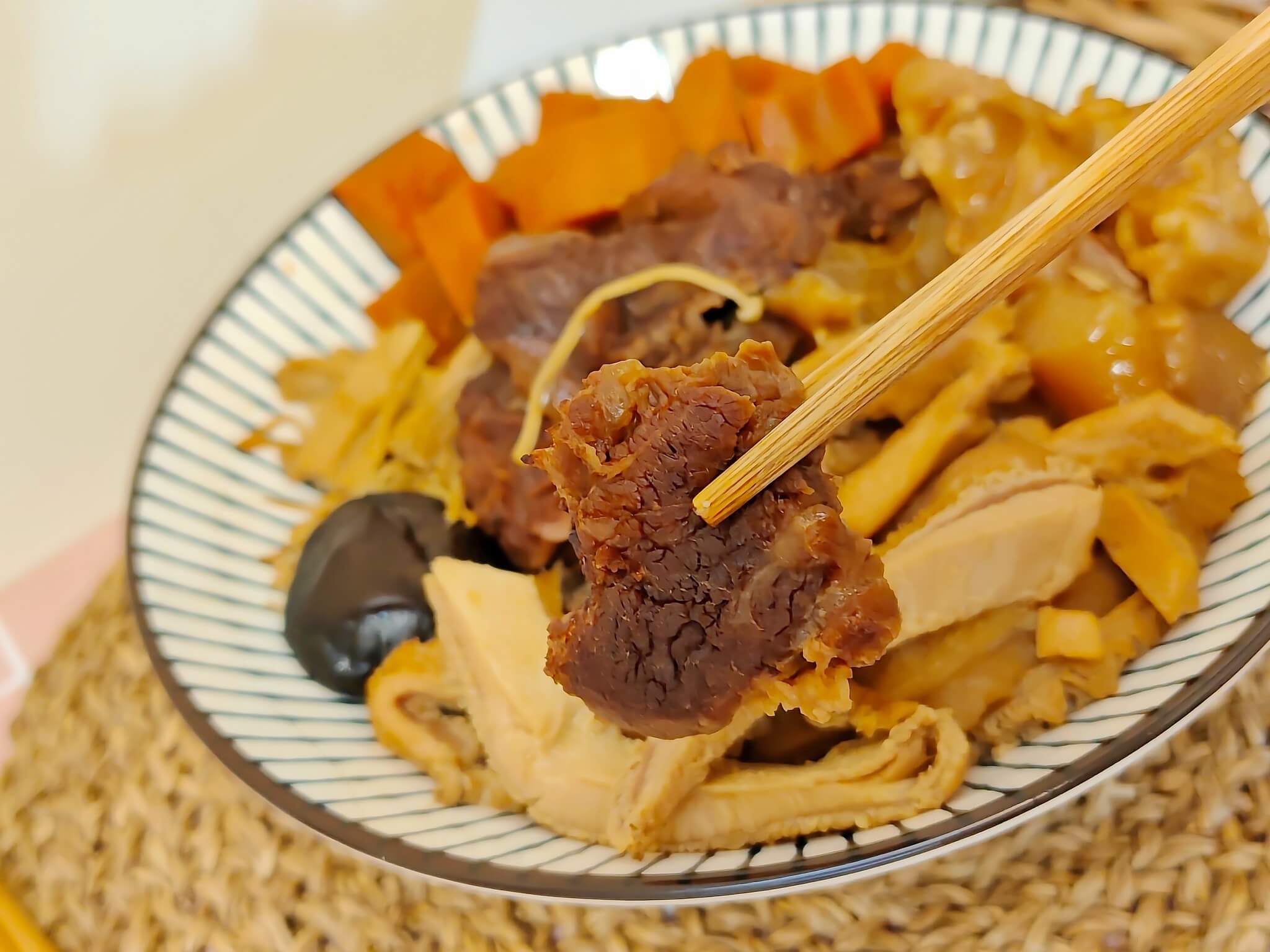 愛上新鮮｜牛三寶老饕牛肉爐、紅燒湯頭＋牛肉、牛筋、牛肚 , 美味不油膩一次可以滿足、宅家料理小幫手！ @💕小美很愛嚐💕