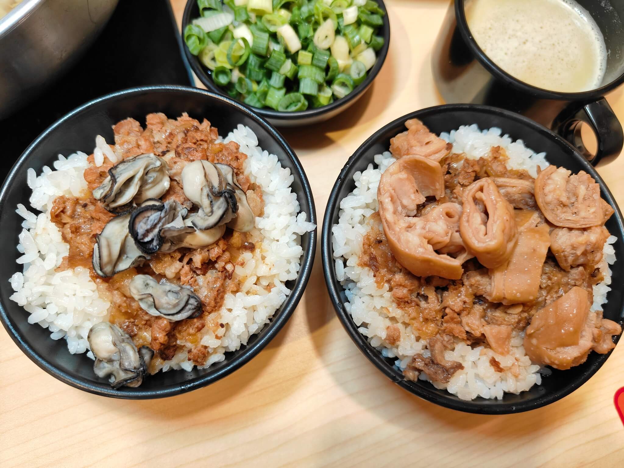 中永和火鍋｜何家香香麻辣鴛鴦鍋、飲料、甜點吃到飽、單點鍋自由配料！月月活動誠意滿滿！ @💕小美很愛嚐💕