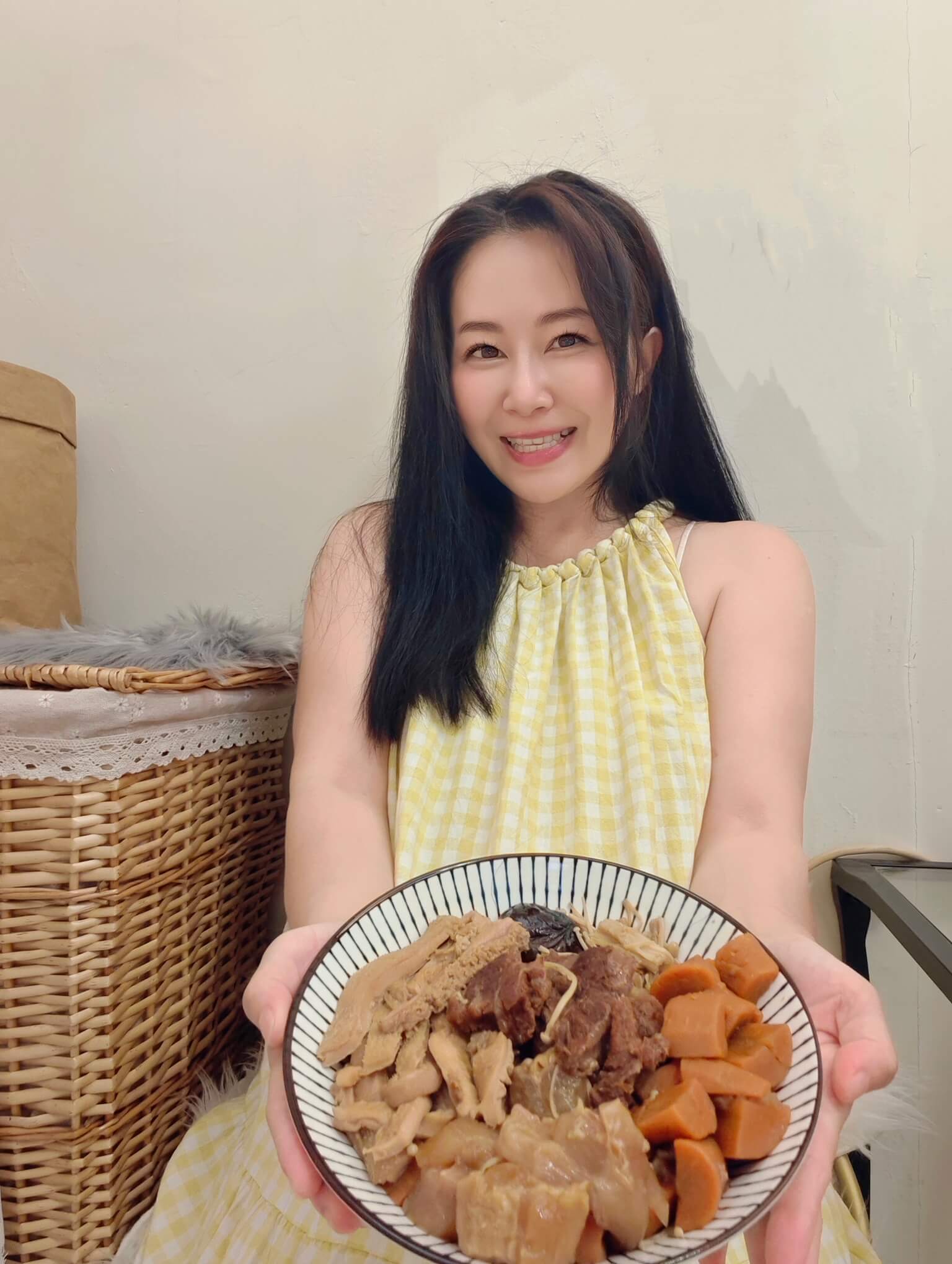 愛上新鮮｜牛三寶老饕牛肉爐、紅燒湯頭＋牛肉、牛筋、牛肚 , 美味不油膩一次可以滿足、宅家料理小幫手！ @💕小美很愛嚐💕