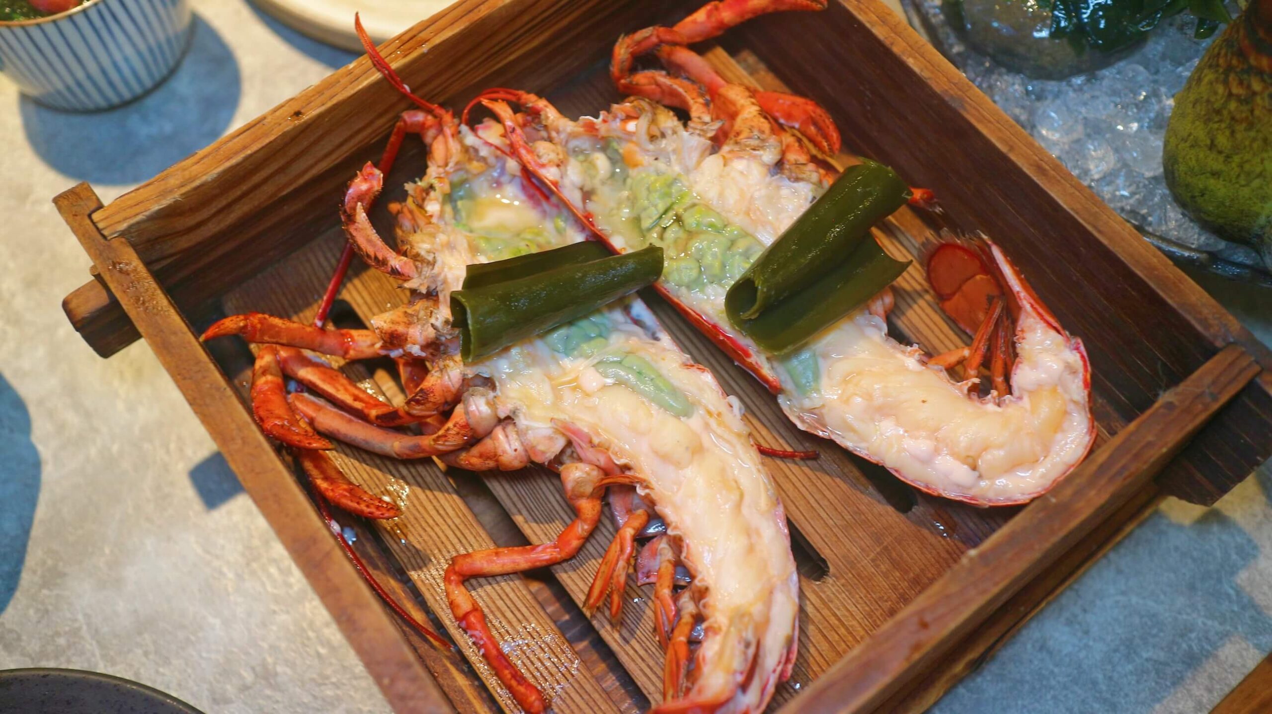 桃園美食｜宗初食堂  日式無菜單料理、高級感拉滿1380元活體龍蝦一飽美味！寵物友善餐廳！ @💕小美很愛嚐💕
