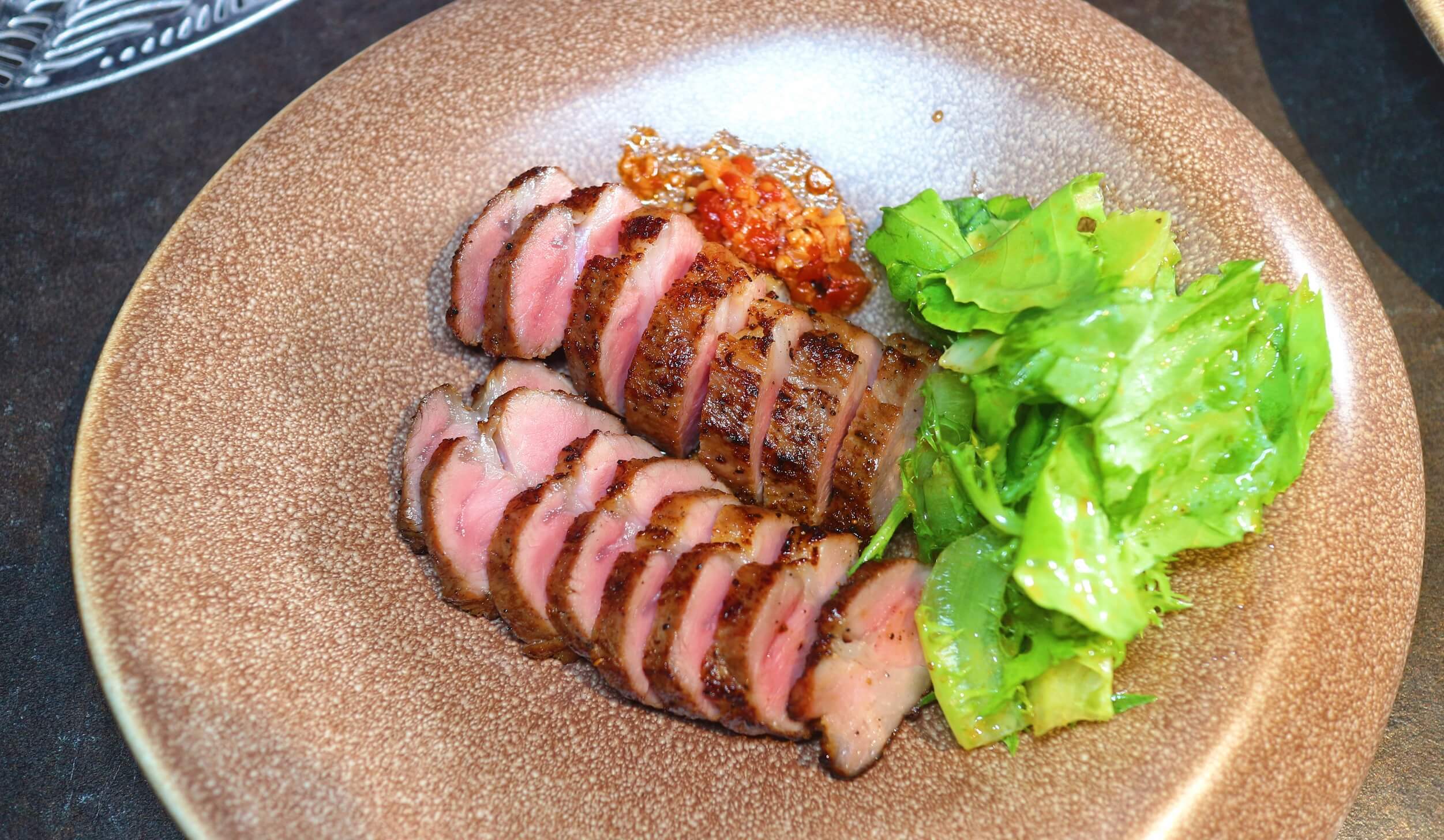 大安美食｜UCHI吾居炭火餐酒 忠孝店、明星藝人最愛東區新熱點！炭火料理、有包廂、可以唱歌、冠軍調酒 ！ @💕小美很愛嚐💕