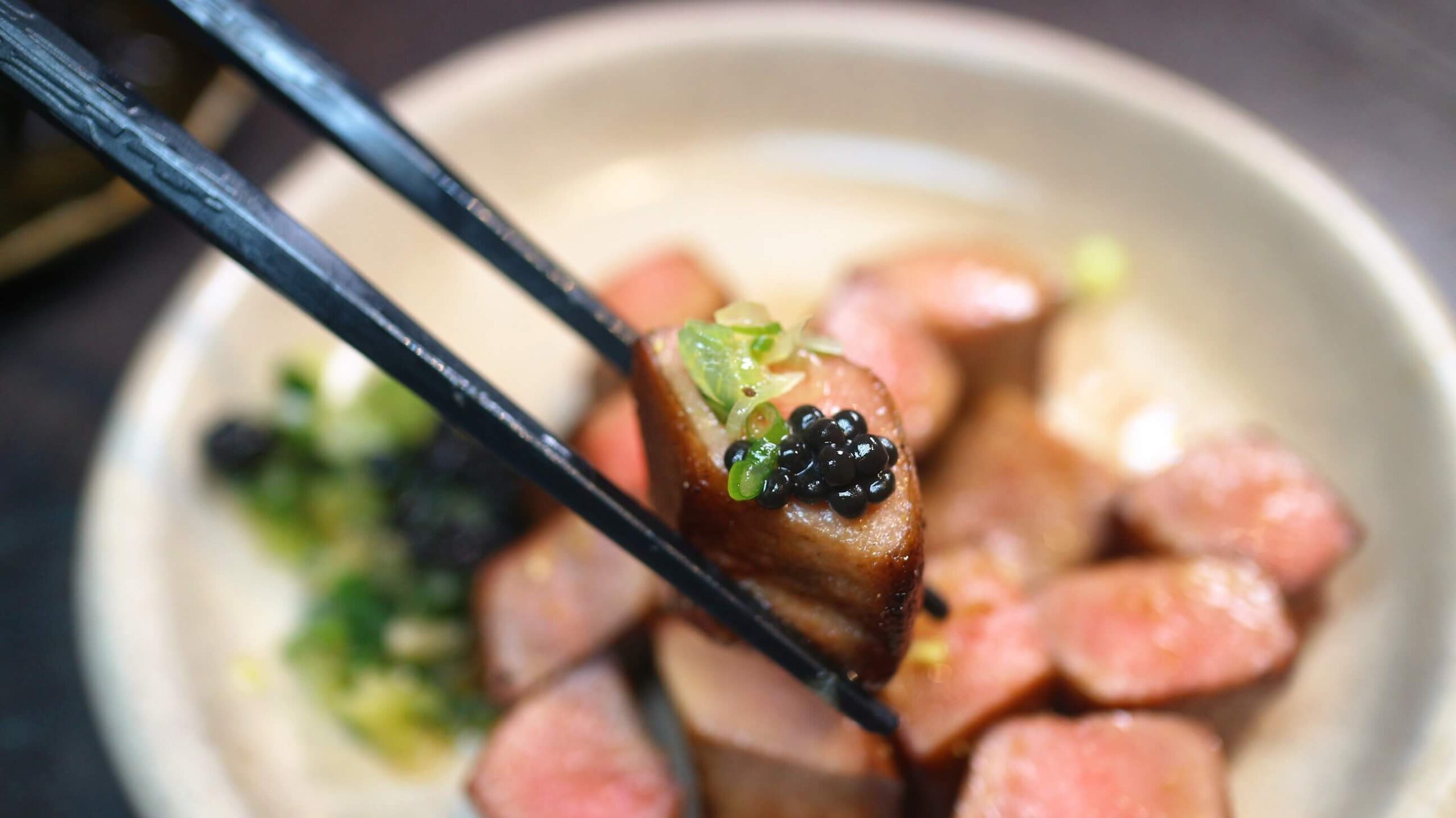 大安美食｜UCHI吾居炭火餐酒 忠孝店、明星藝人最愛東區新熱點！炭火料理、有包廂、可以唱歌、冠軍調酒 ！ @💕小美很愛嚐💕