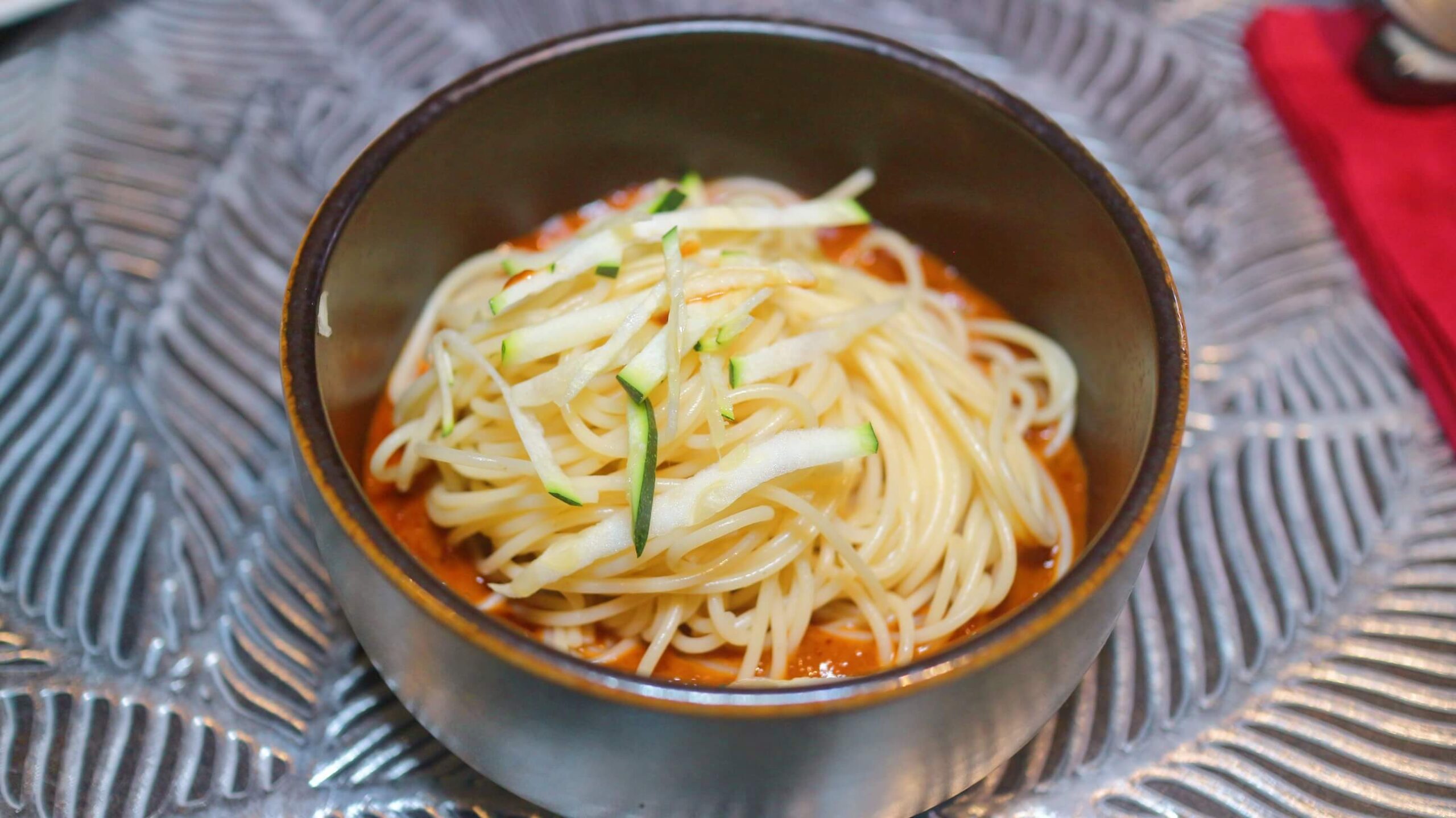 大安美食｜UCHI吾居炭火餐酒 忠孝店、明星藝人最愛東區新熱點！炭火料理、有包廂、可以唱歌、冠軍調酒 ！ @💕小美很愛嚐💕