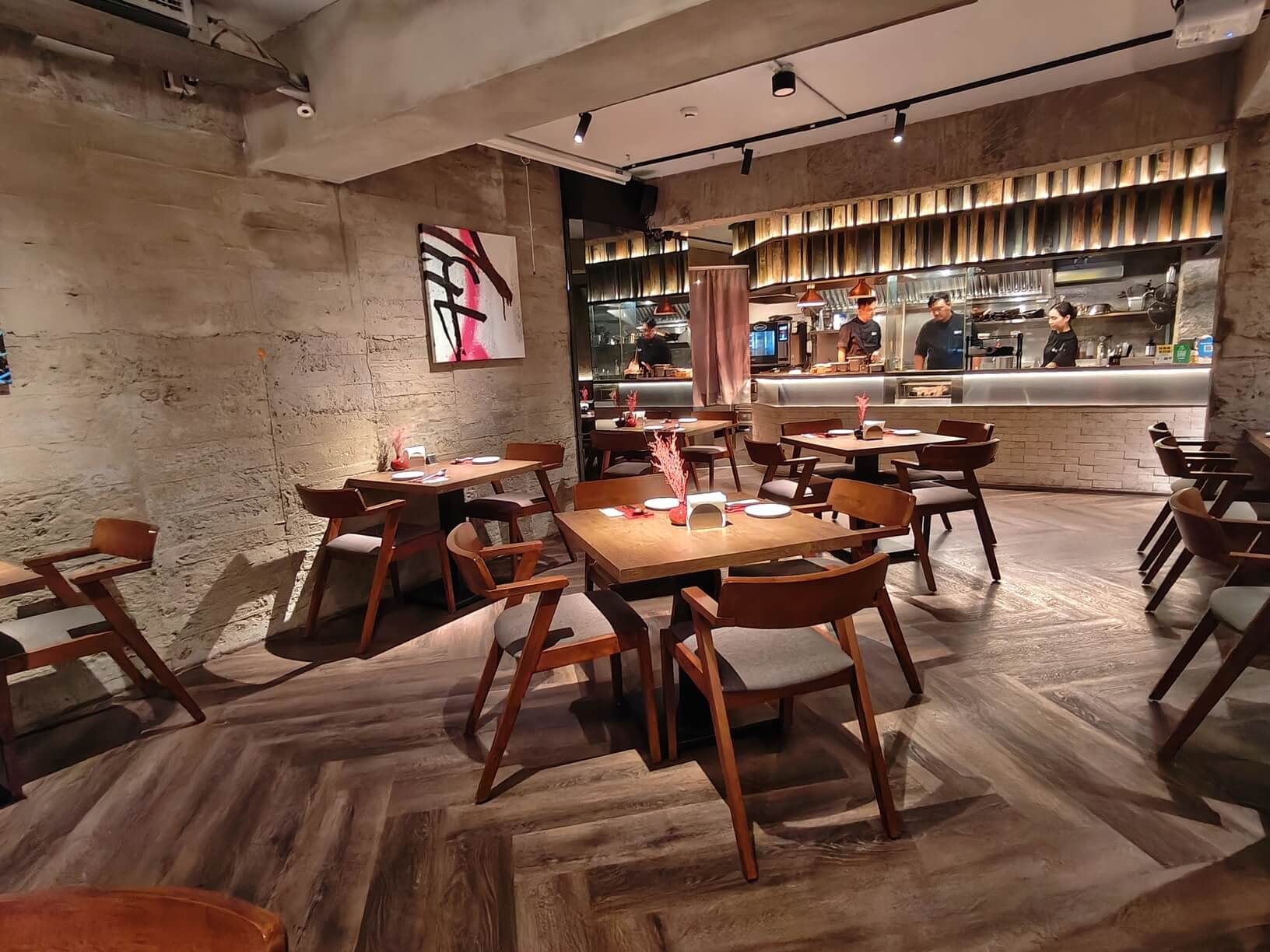 大安美食｜UCHI吾居炭火餐酒 忠孝店、明星藝人最愛東區新熱點！炭火料理、有包廂、可以唱歌、冠軍調酒 ！ @💕小美很愛嚐💕
