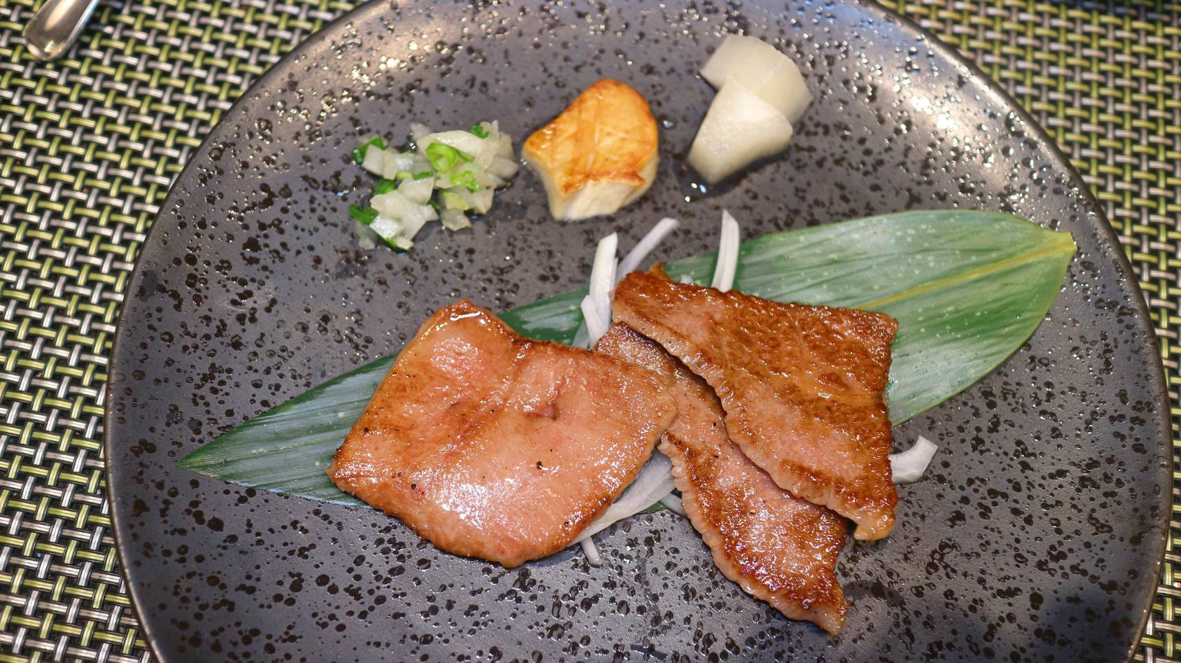 林口鐵板燒推薦｜滝 精緻鐵板料理、2,080元即可吃A5和牛、活體龍蝦、活鮑魚高CP值！ @💕小美很愛嚐💕